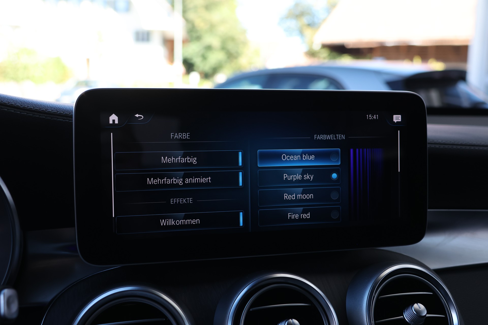 MERCEDES-BENZ GLC 300 e AMG Line 4Matic 9G-Tronic (CH) + 2.0T AHK-image-26