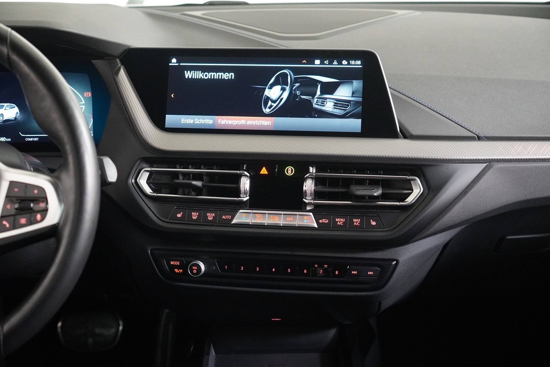 BMW 120d xDrive Steptronic Pure M Sport-image-18