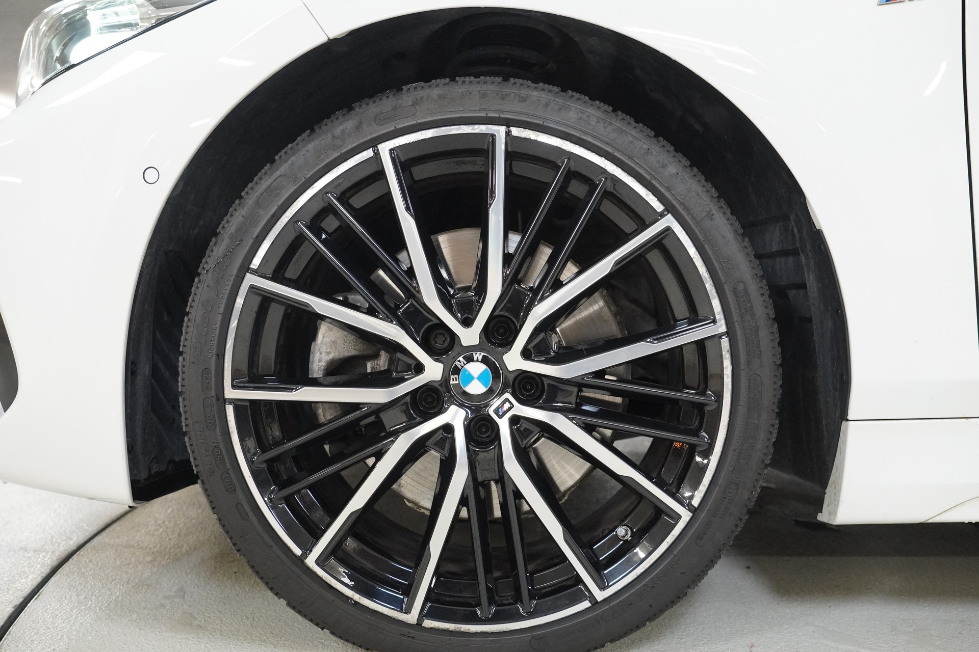 BMW 120d xDrive Steptronic Pure M Sport-image-9