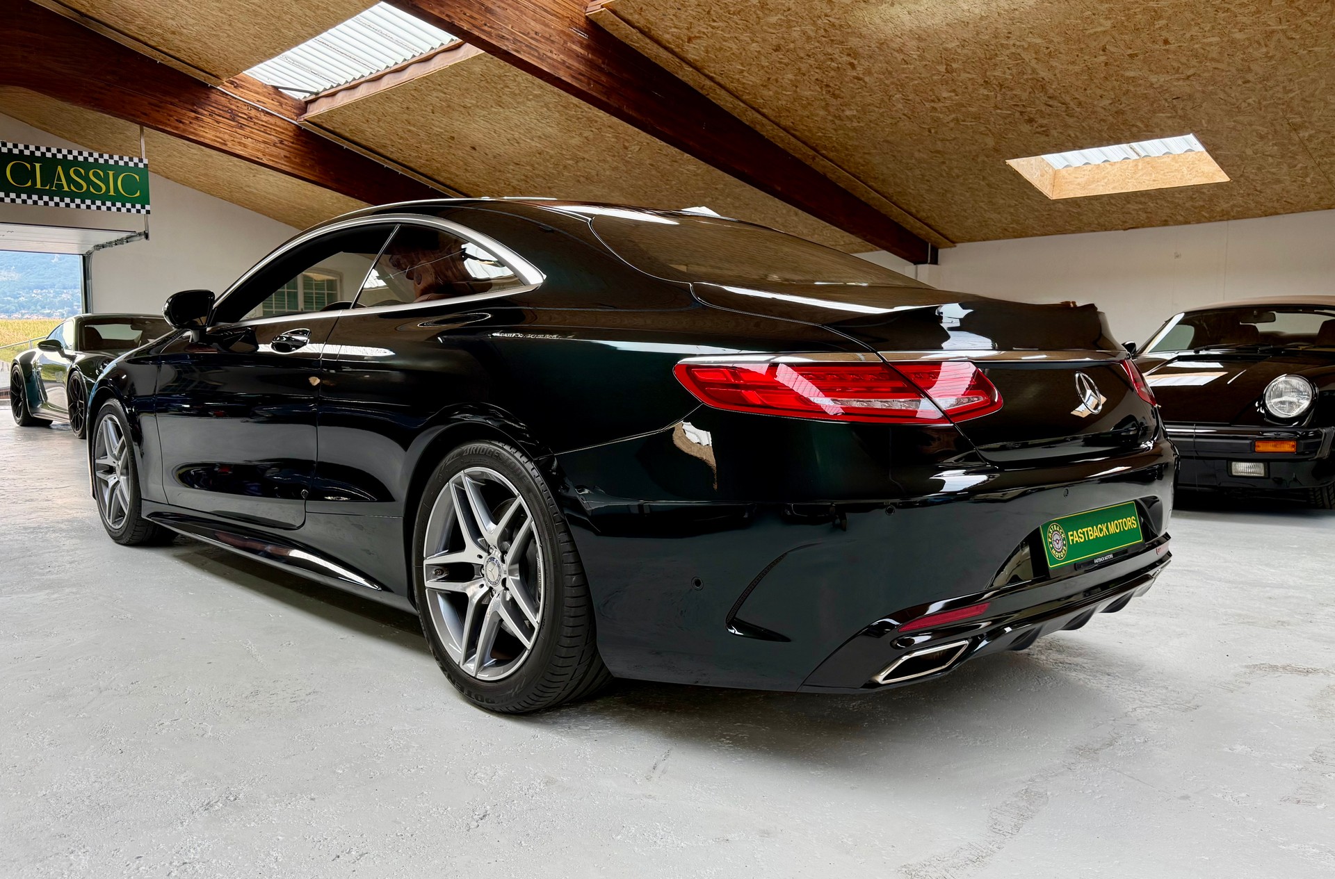 MERCEDES-BENZ S 500 Coupé 4Matic 7G-Tronic-image-2