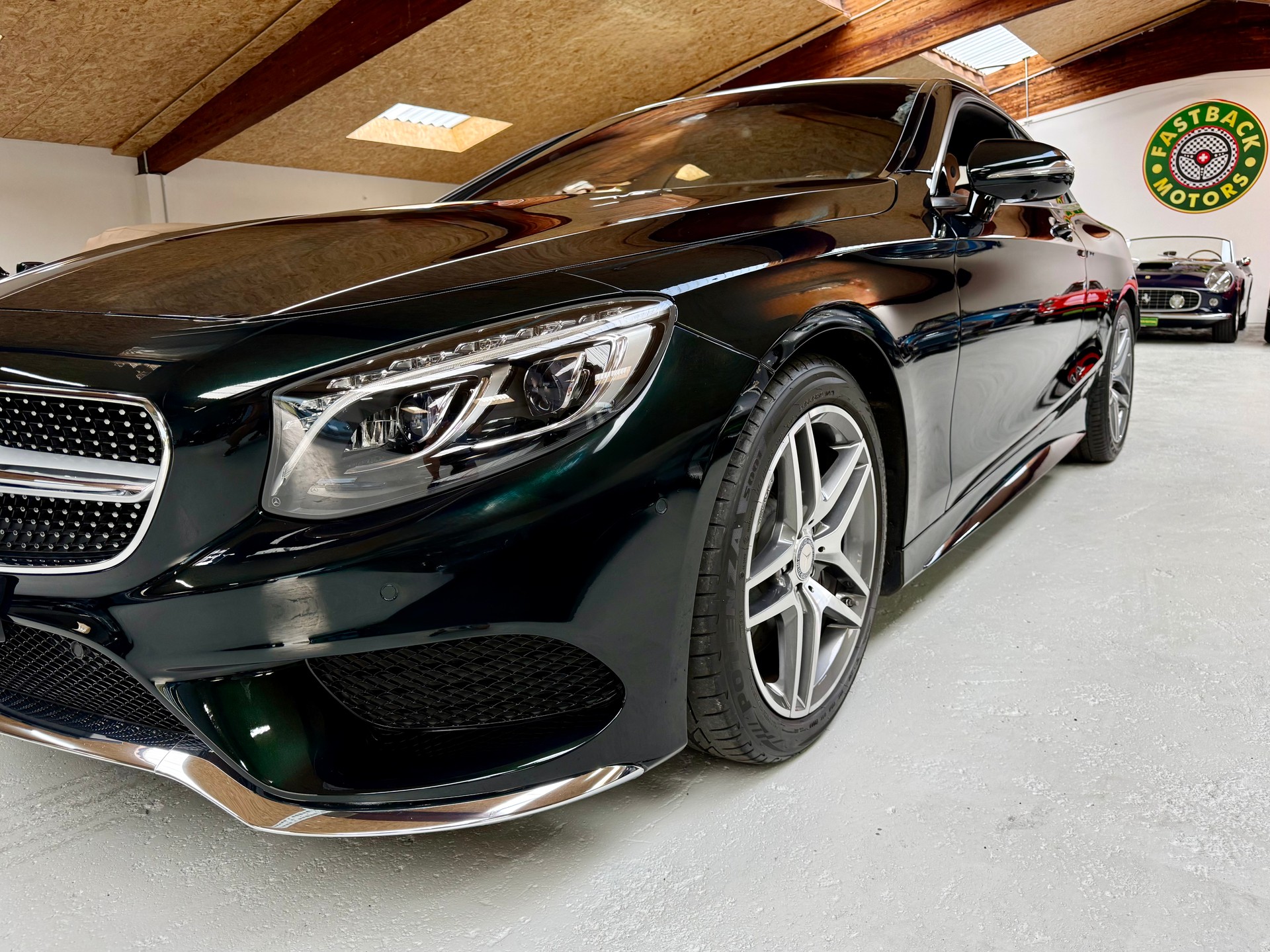 MERCEDES-BENZ S 500 Coupé 4Matic 7G-Tronic-image-4