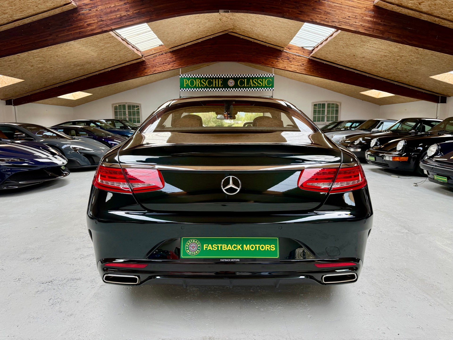 MERCEDES-BENZ S 500 Coupé 4Matic 7G-Tronic-image-6
