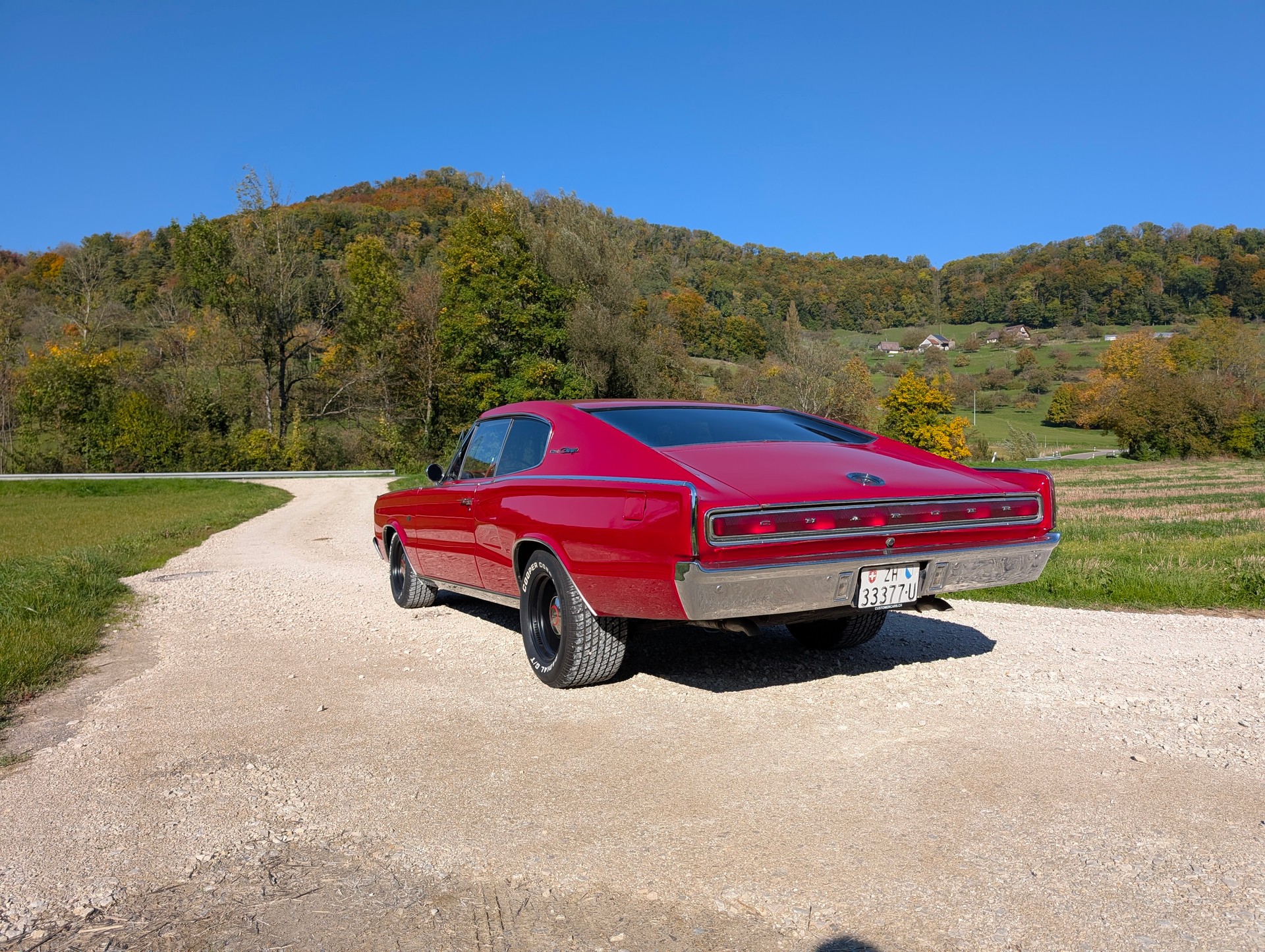 DODGE Charger-image-3