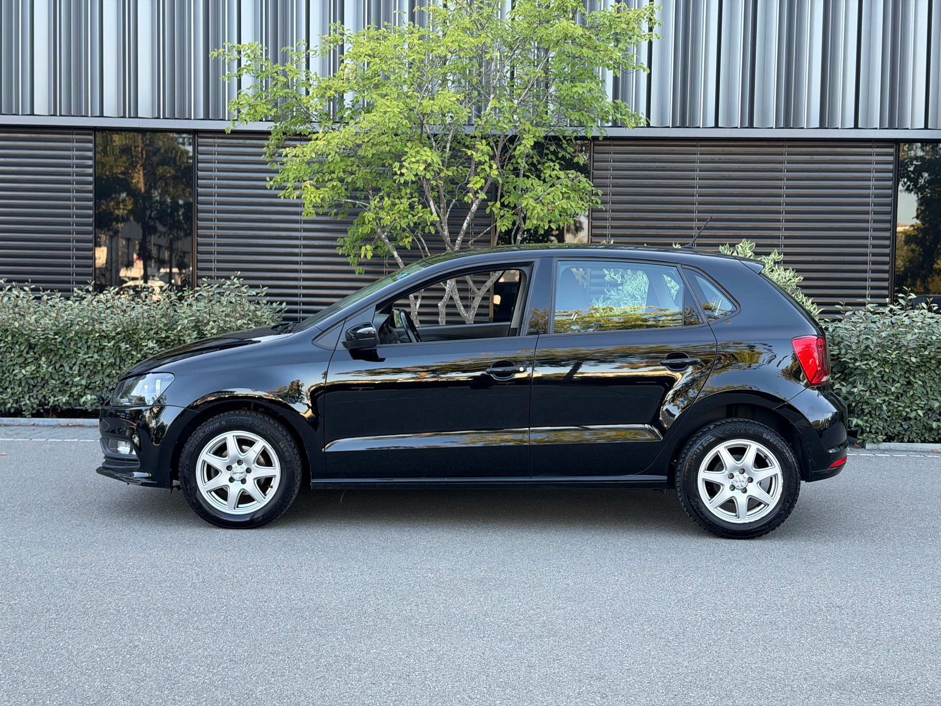 VW Polo 1.0 BMT Value-image-1