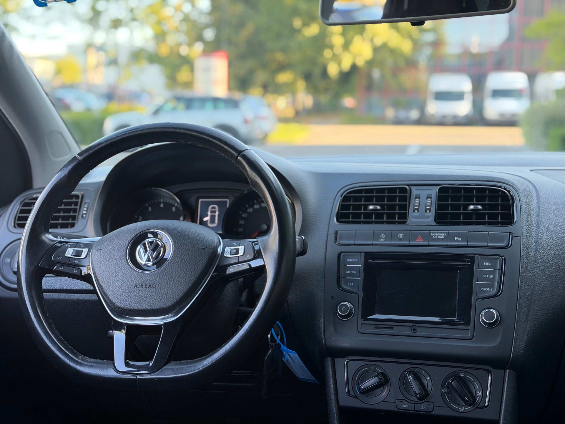 VW Polo 1.0 BMT Value-image-9
