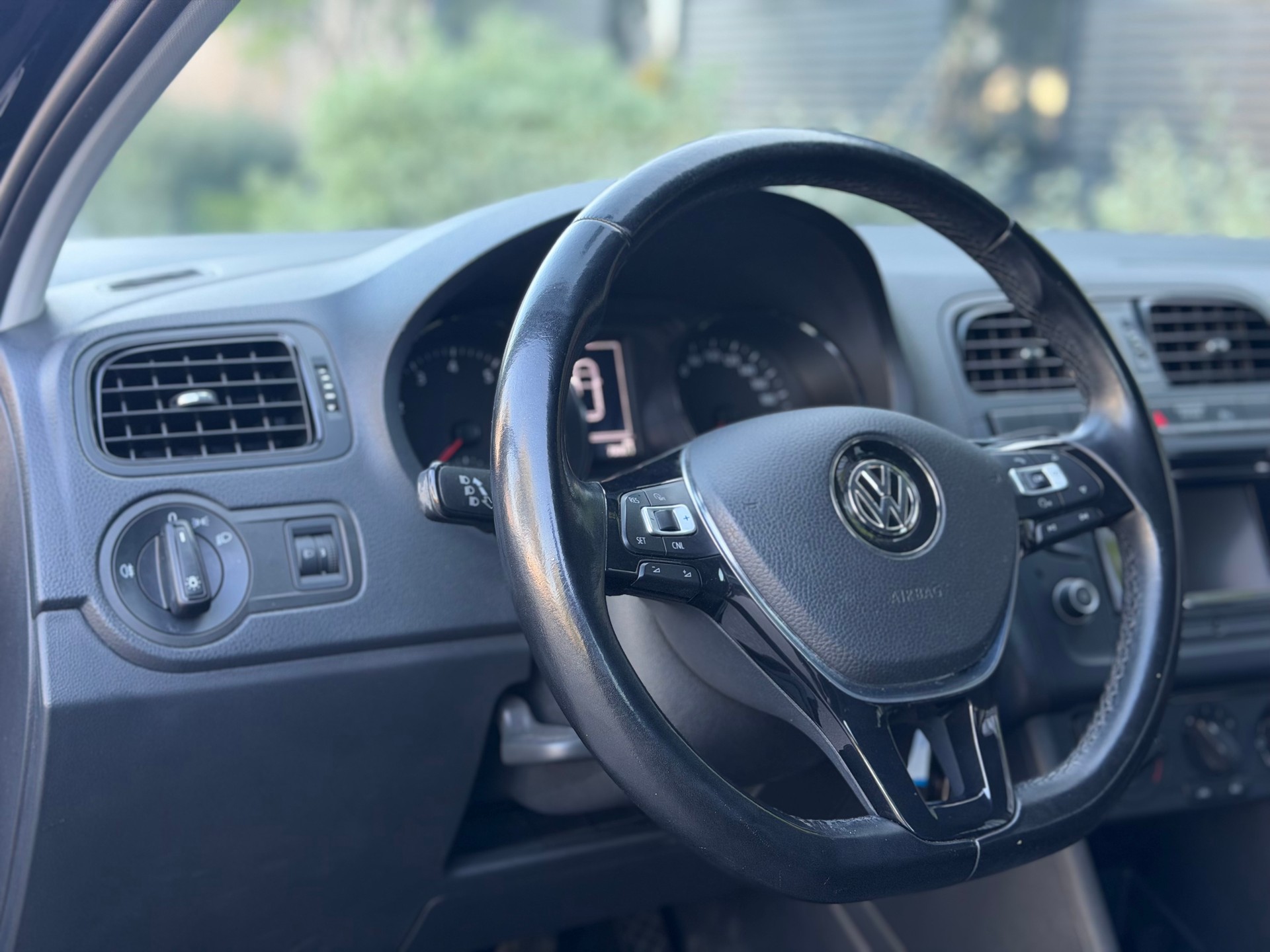 VW Polo 1.0 BMT Value-image-10