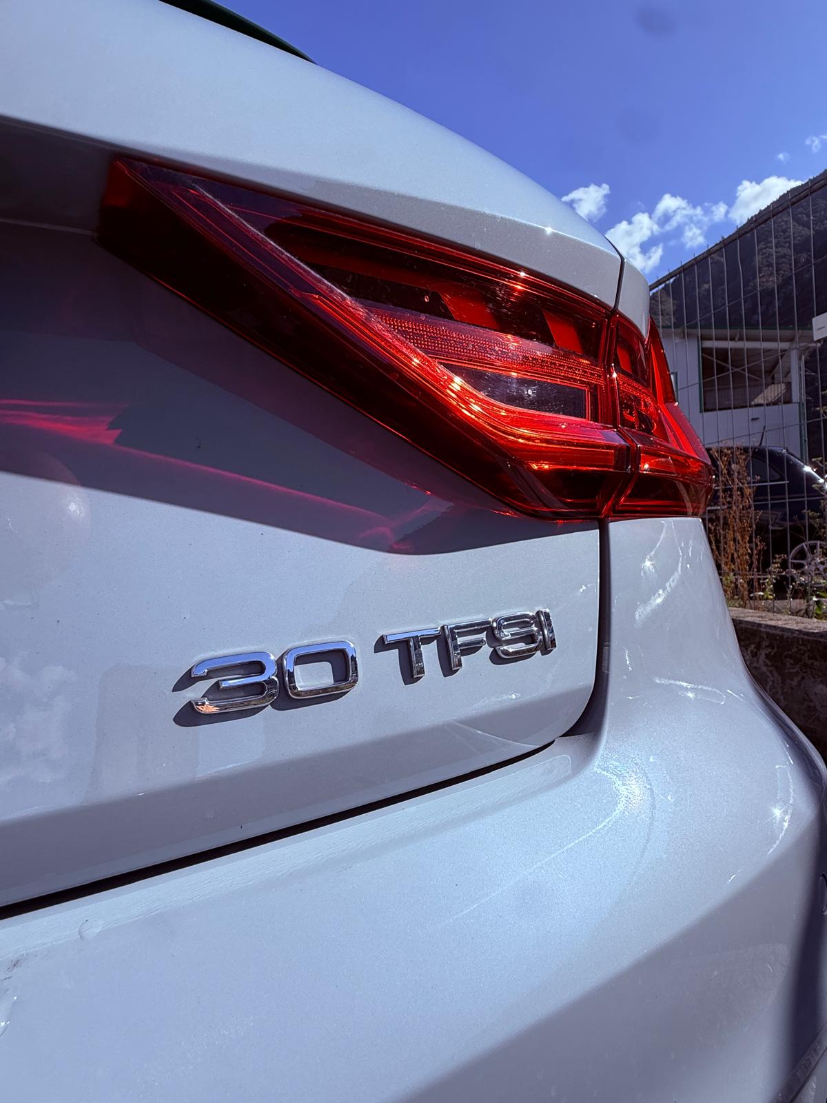 AUDI A1 Sportback 30 TFSI advanced Attraction S-tronic-image-16