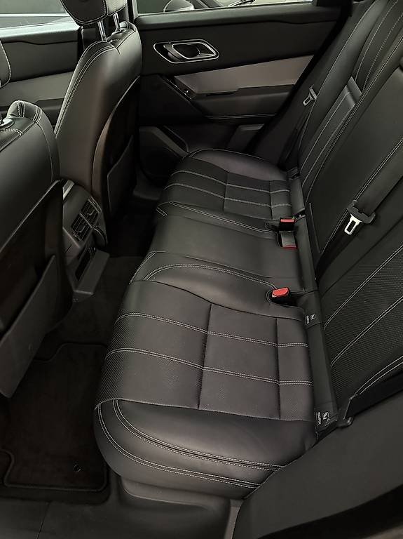 LAND ROVER RANGE ROVER VELAR-image-4
