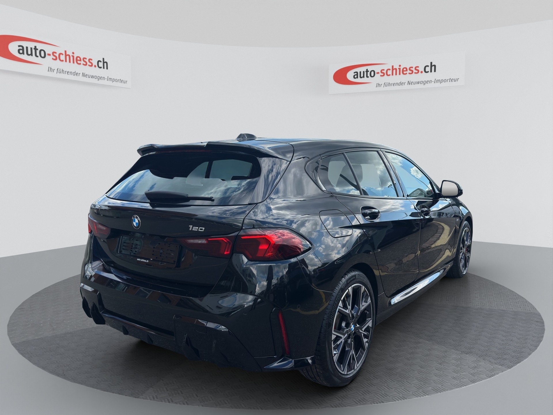 BMW 120 M Sport Pro Steptronic Shadow-Line-image-3