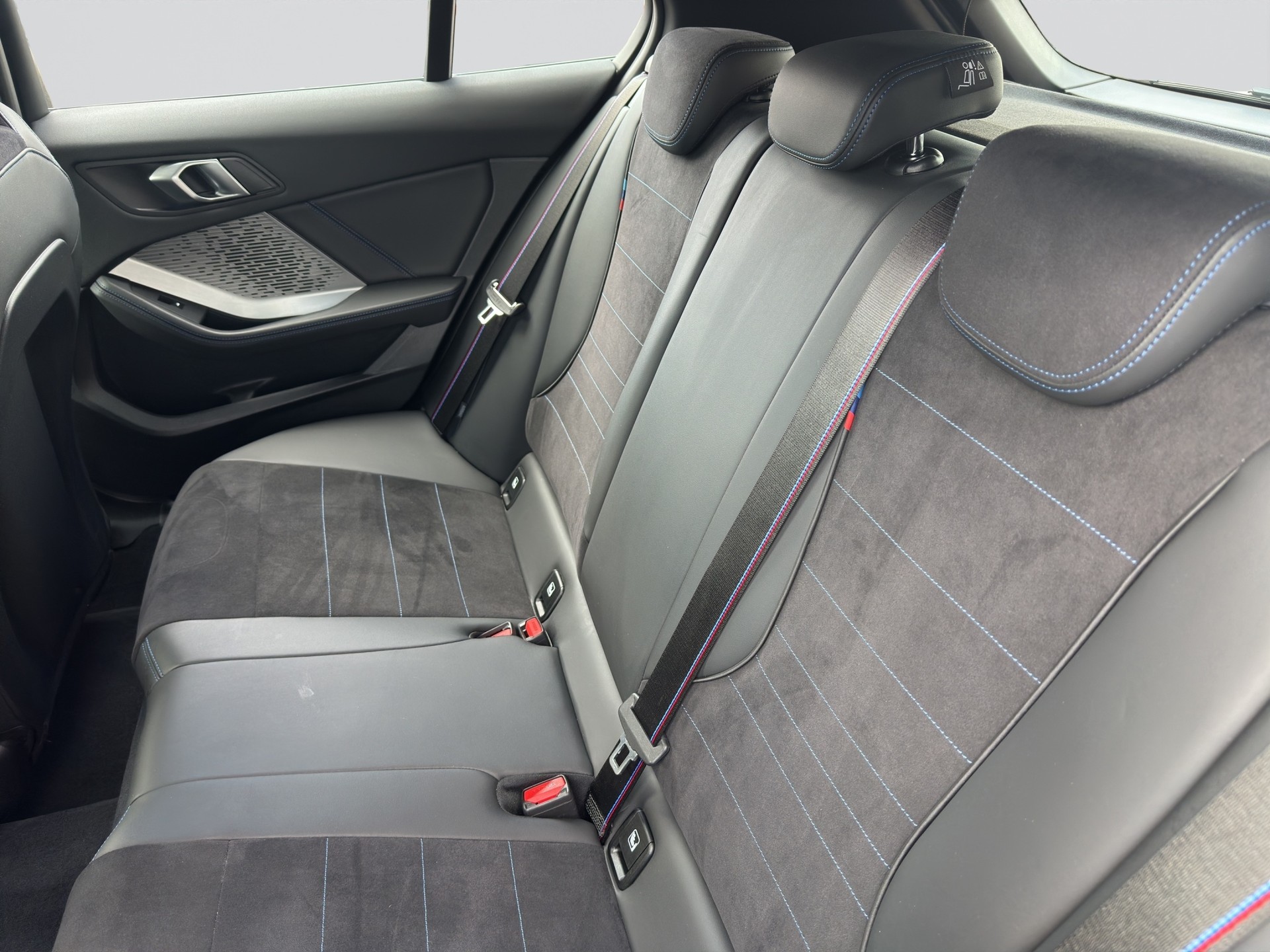 BMW 120 M Sport Pro Steptronic Shadow-Line-image-7