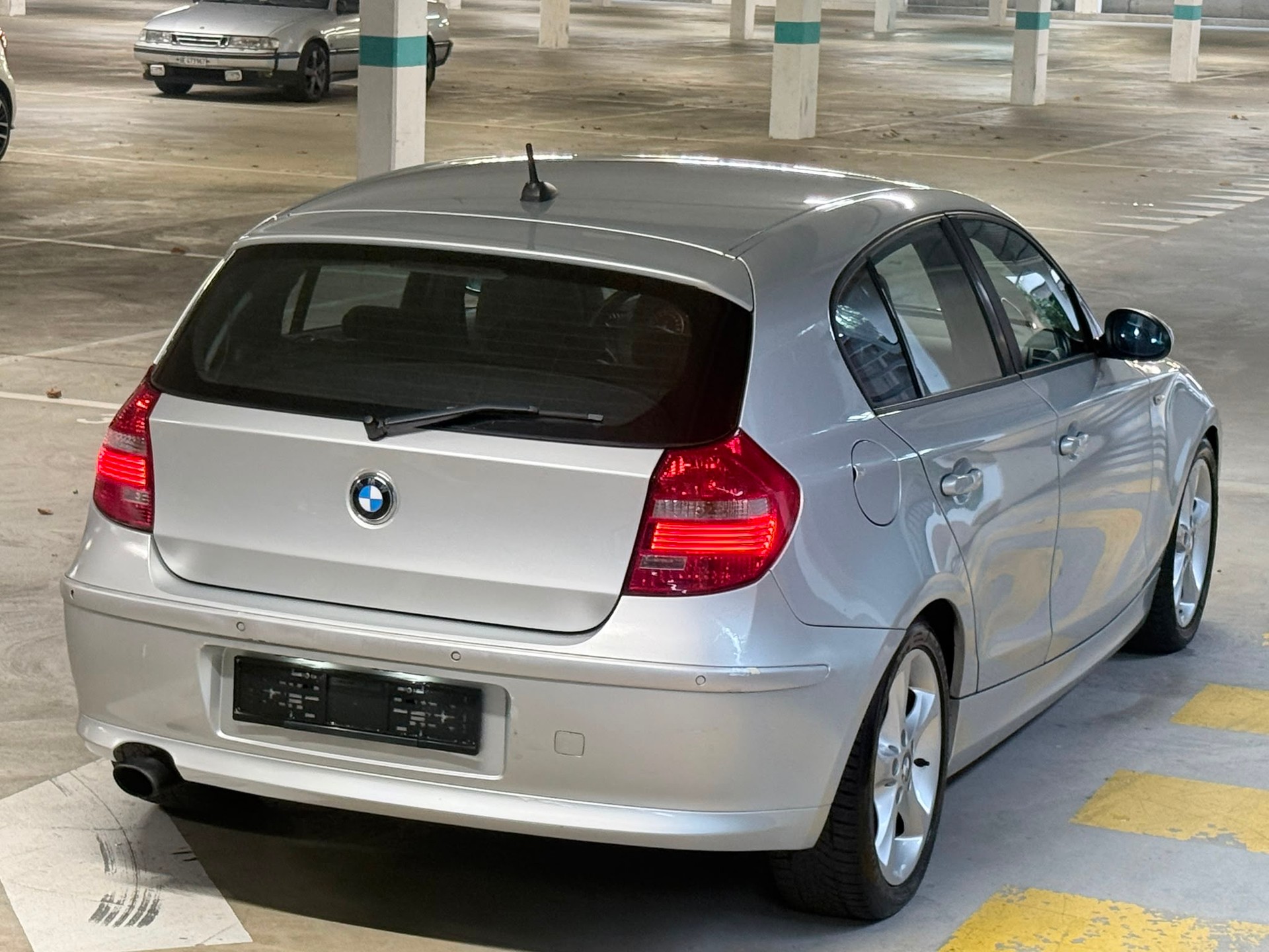 BMW 123d-image-4