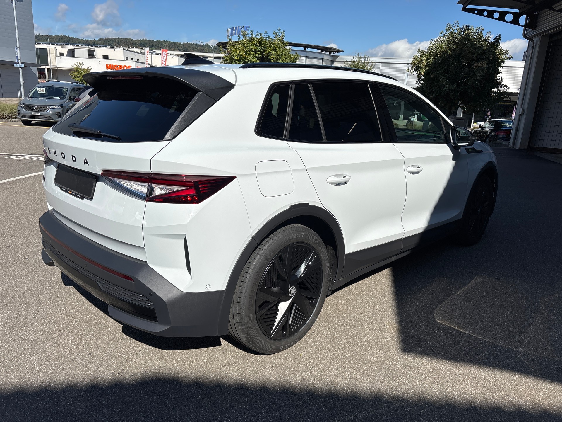 SKODA Elroq RS 4x4-image-5