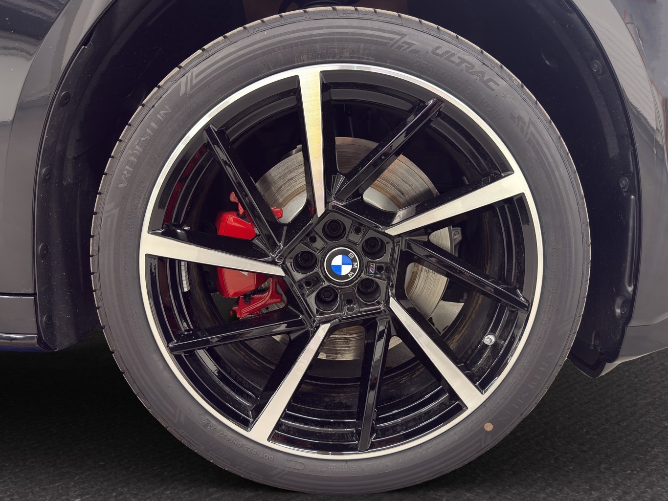 BMW iX3 40 M Sport Pro-image-11