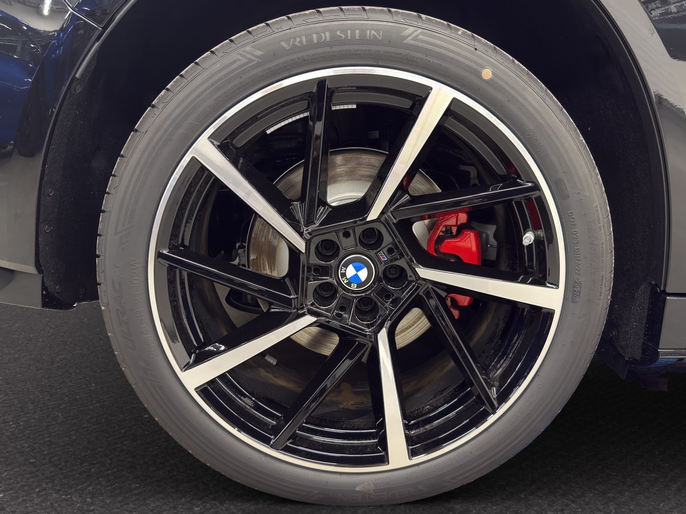 BMW iX3 40 M Sport Pro-image-10