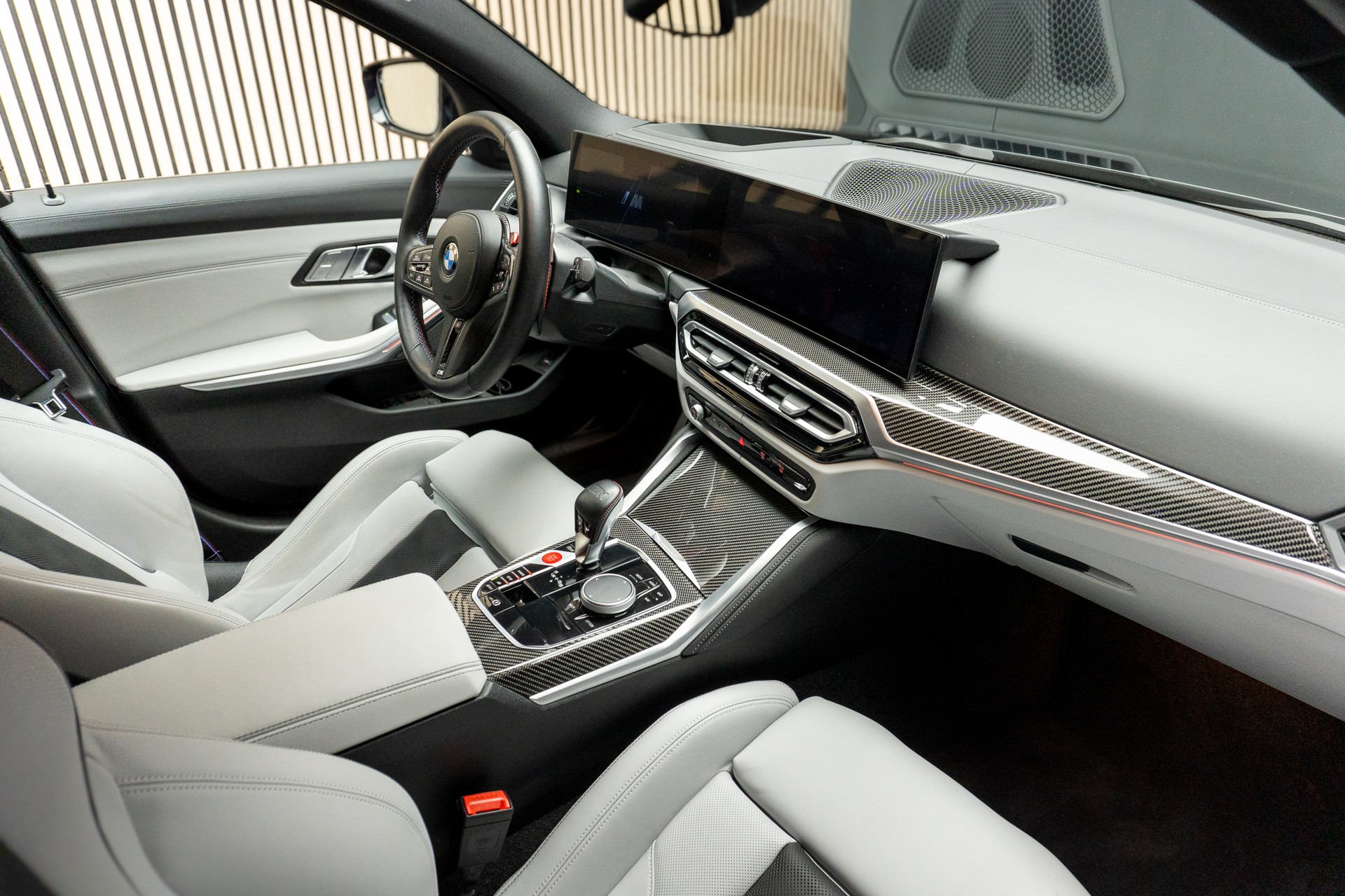BMW M3 Touring xDrive Competition M-image-6