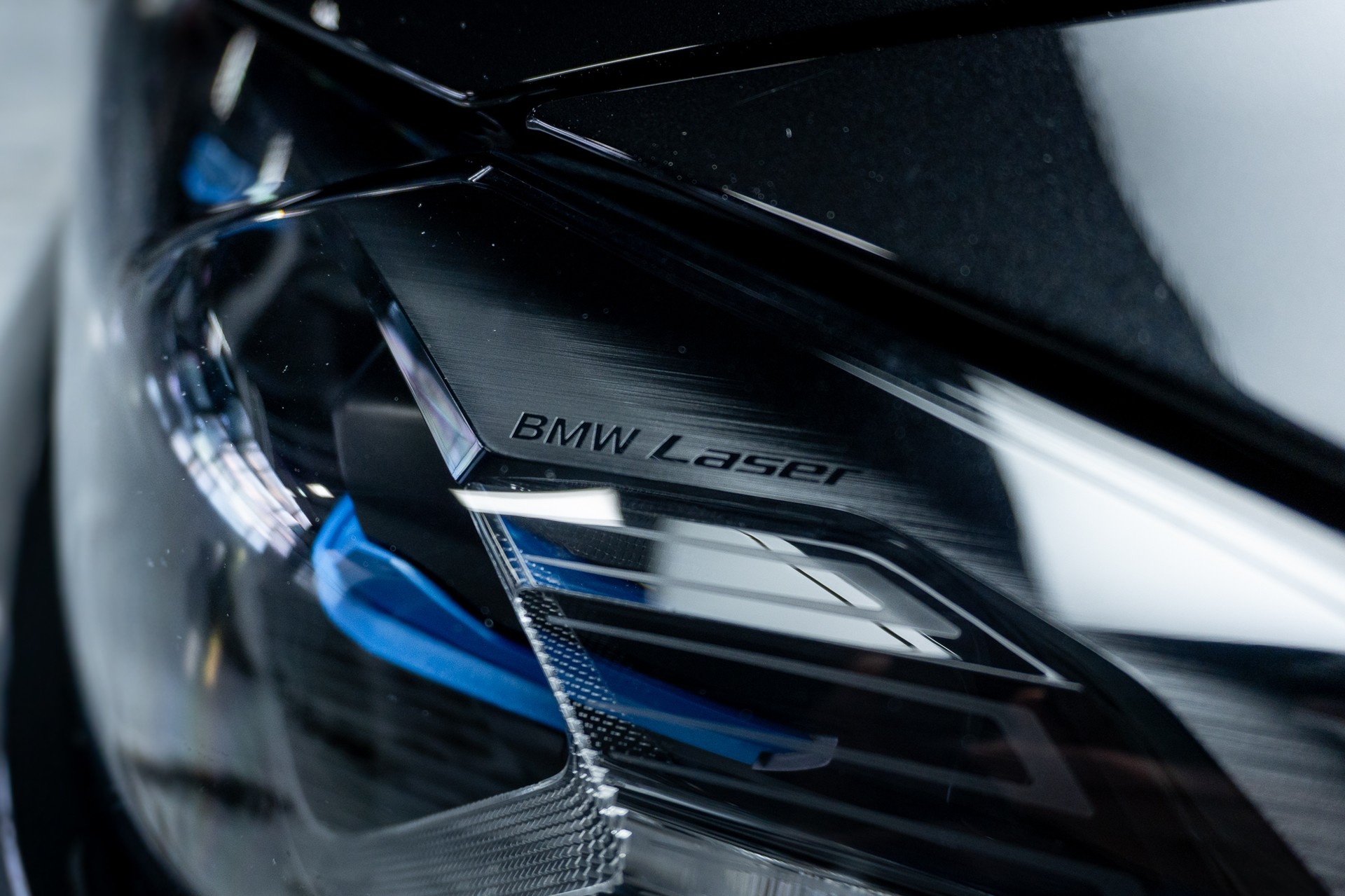 BMW M3 Touring xDrive Competition M-image-14