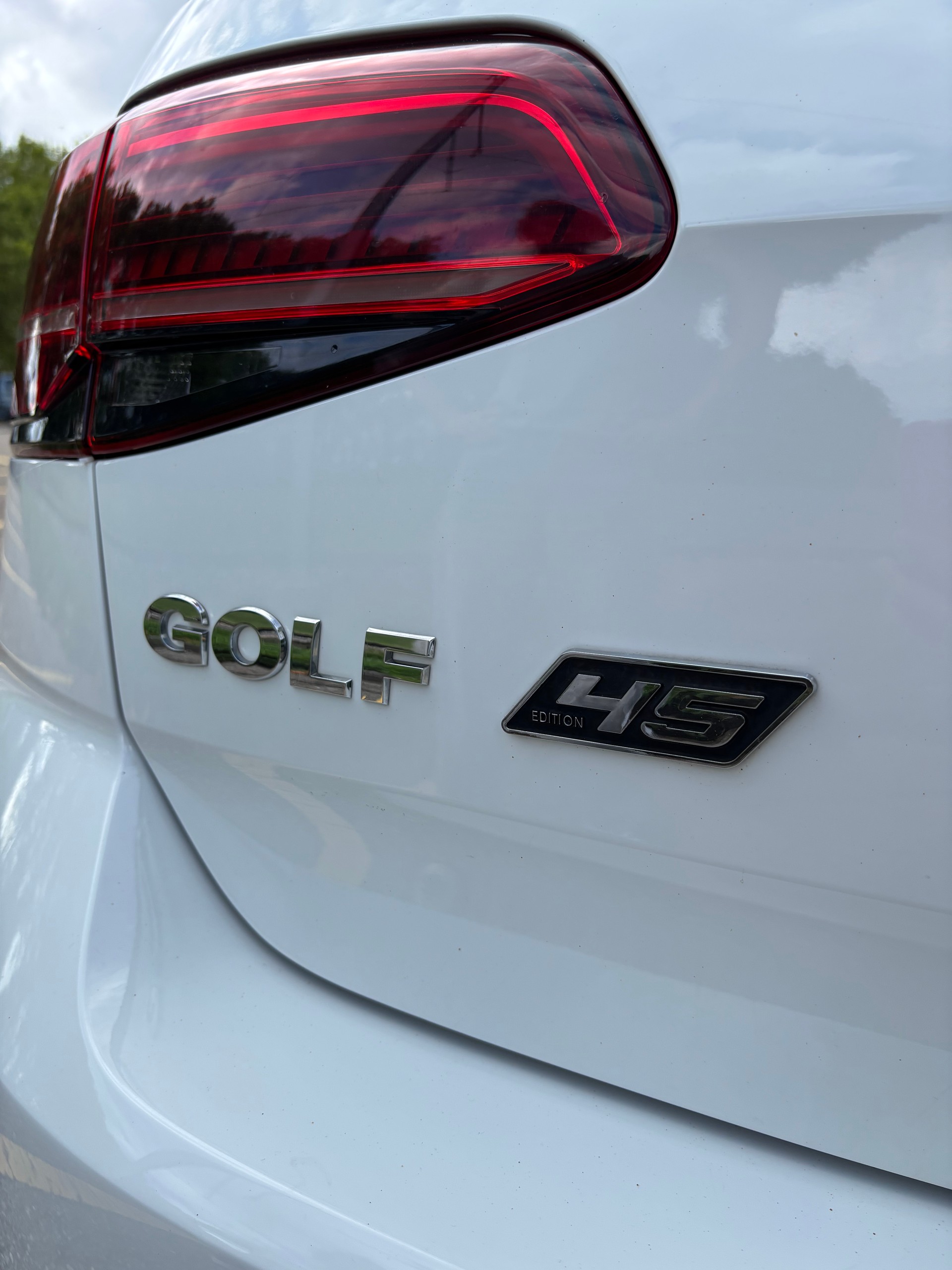 VW 1.5 TSI 150 Edition 45 DSG-image-6