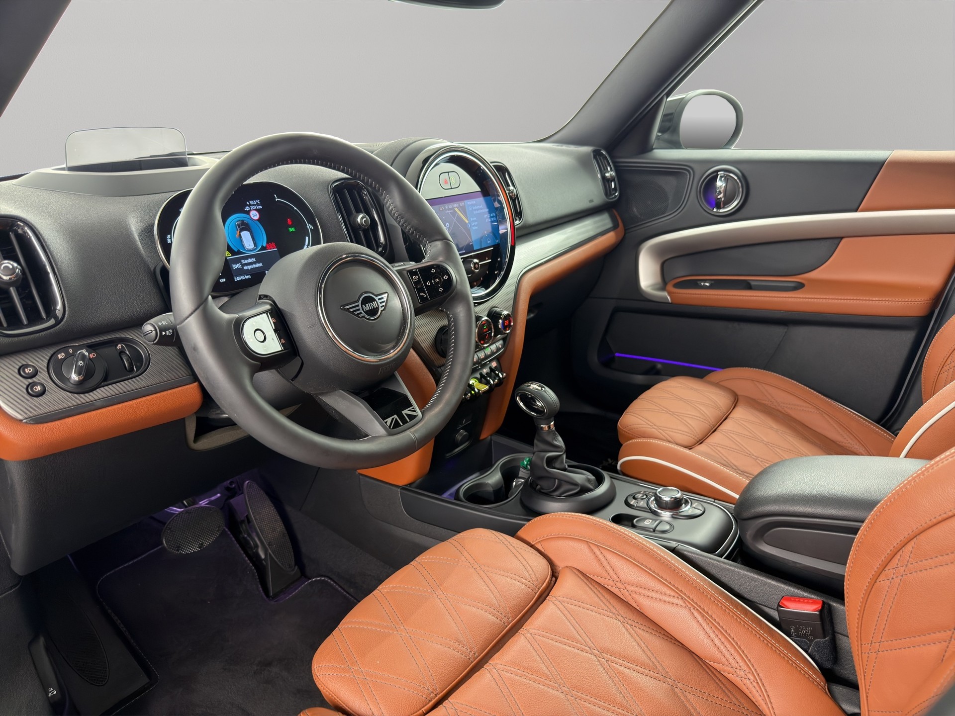 MINI Countryman F60 1.5i Cooper S E ALL4-image-10