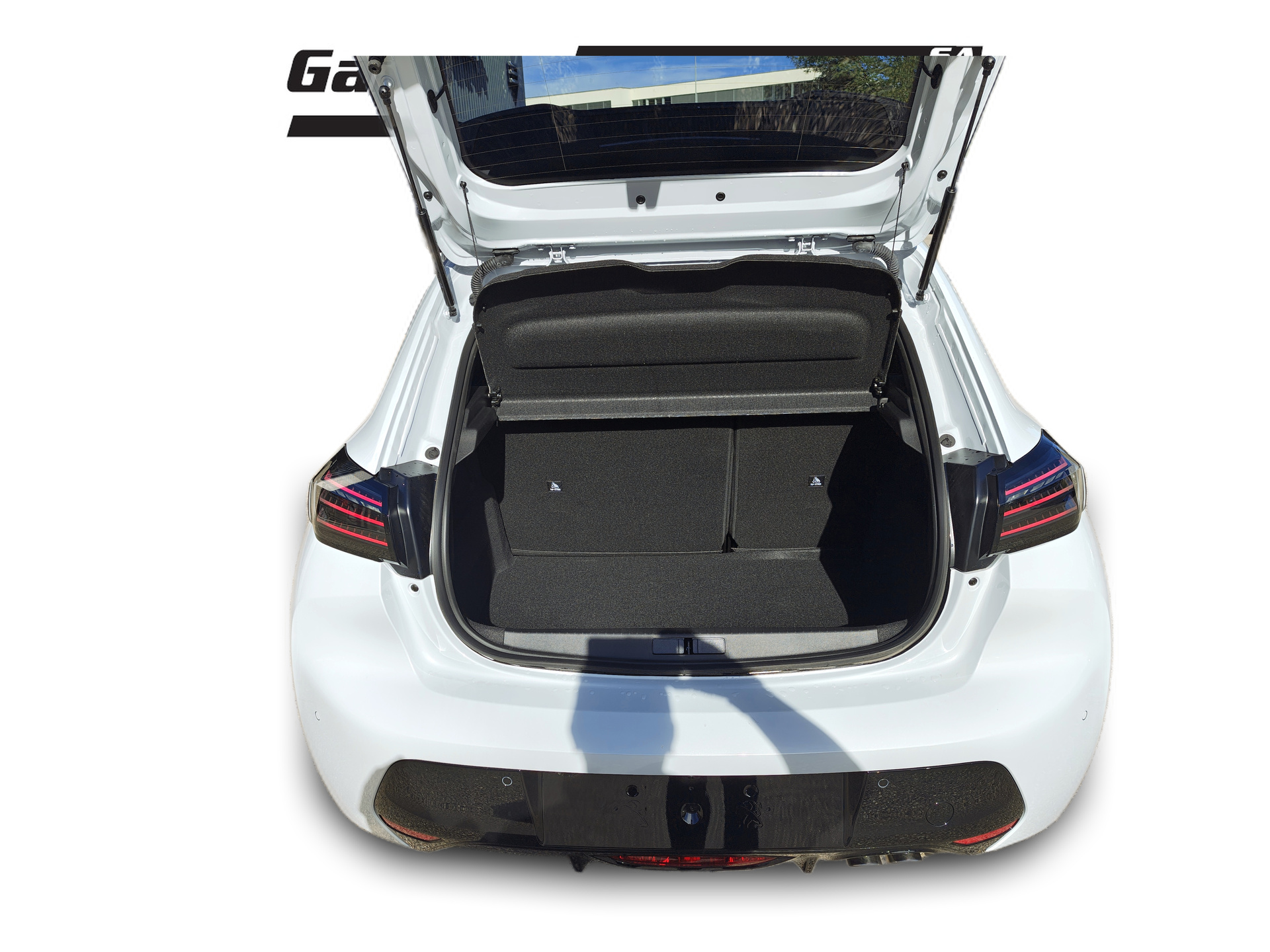 PEUGEOT 208 1.2 Hybrid 145 GT Exclusive-image-6