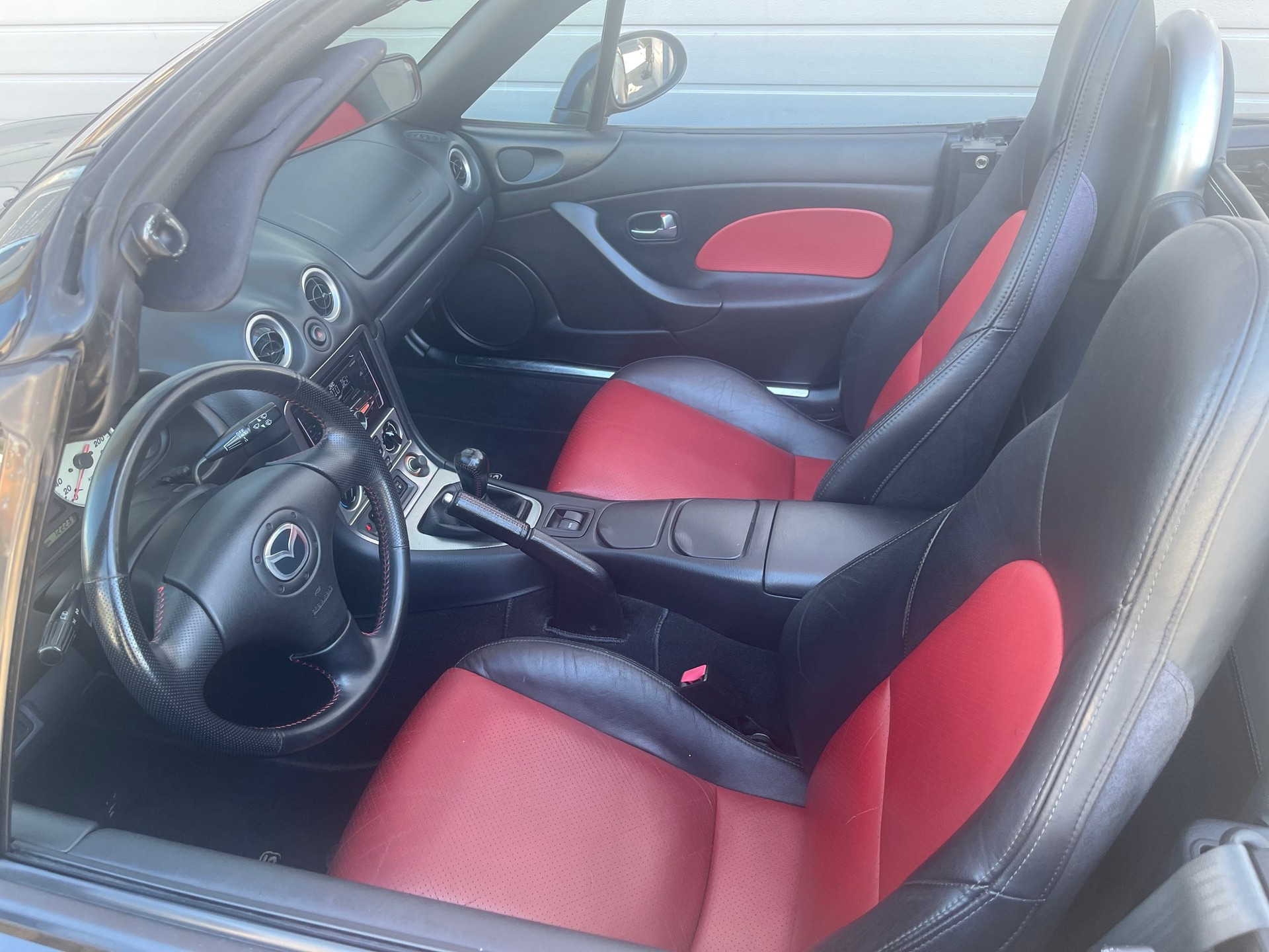 MAZDA MX-5-image-4