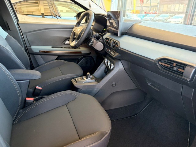 DACIA Jogger TCe 110 Extreme-image-6