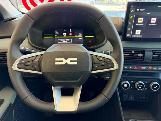 DACIA Jogger TCe 110 Extreme-image-4