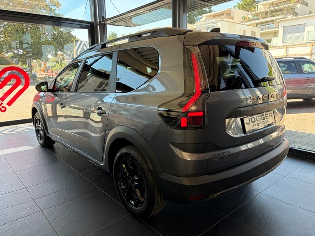 DACIA Jogger TCe 110 Extreme-image-2
