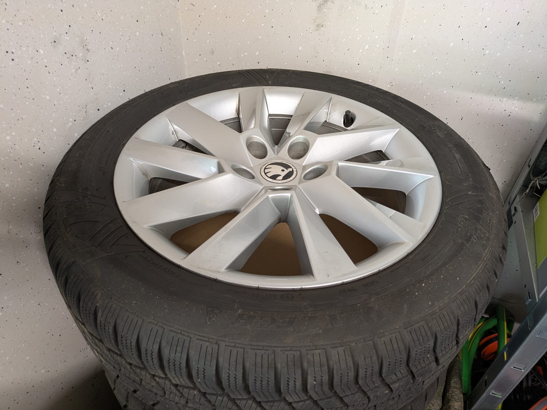SKODA 1.8 TSI Style DSG-image-4