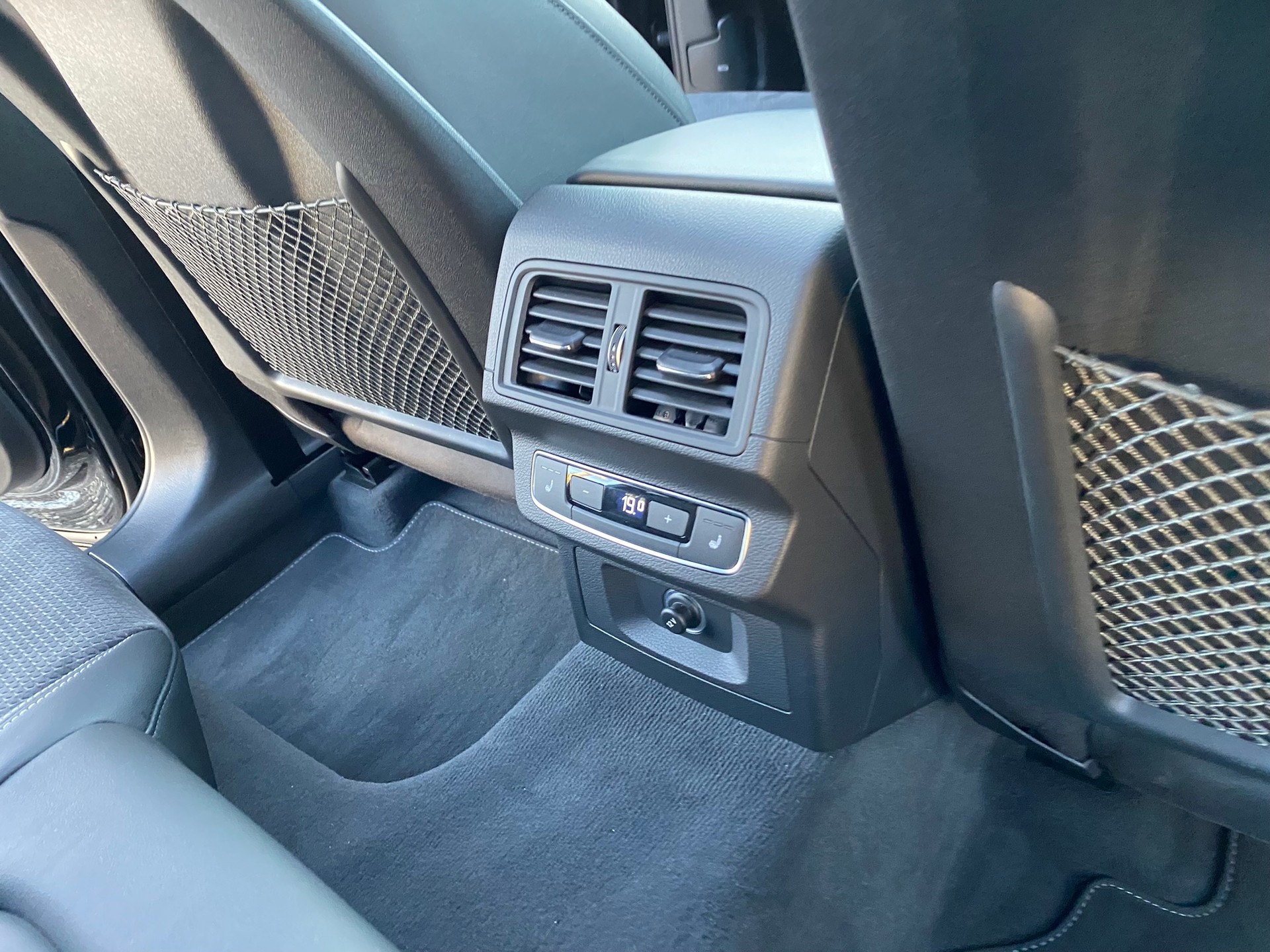 AUDI 2.0 55 TFSI e Sport qu. S-T-image-11