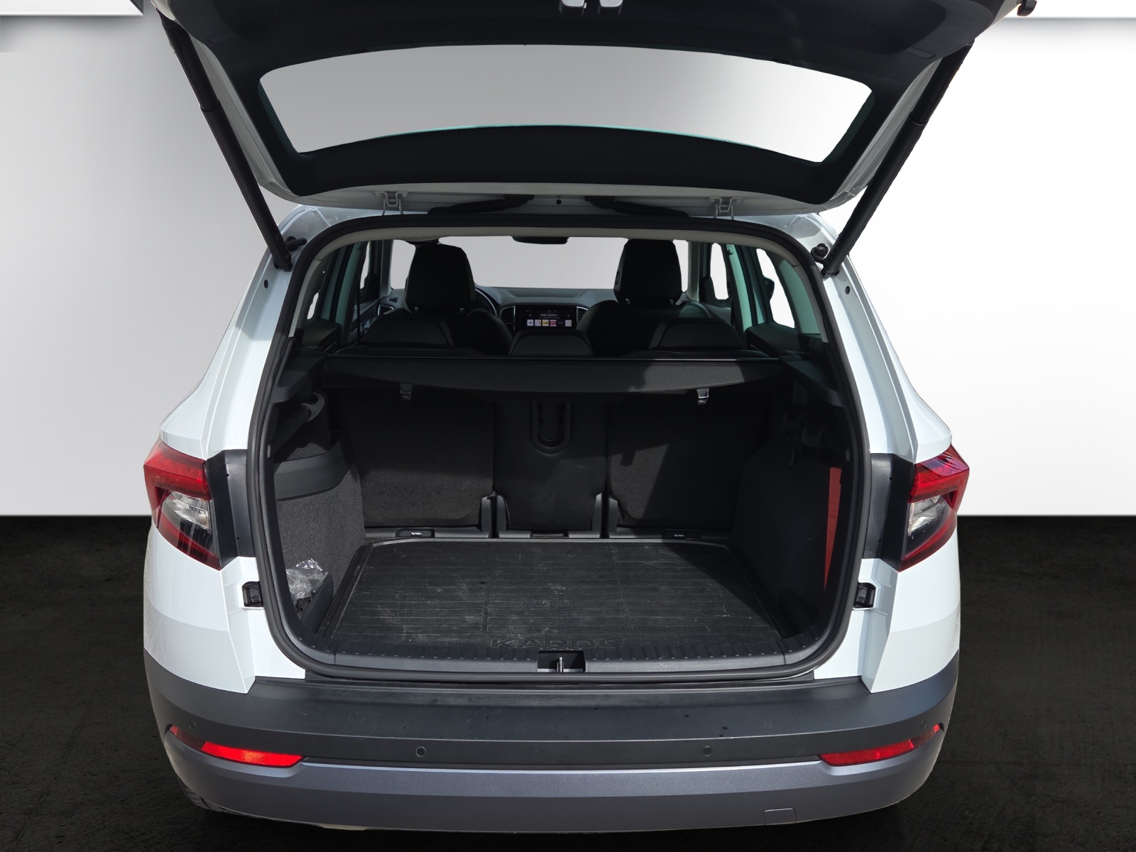 SKODA Karoq 2.0 TDI CR Style 4x4 DSG-image-16