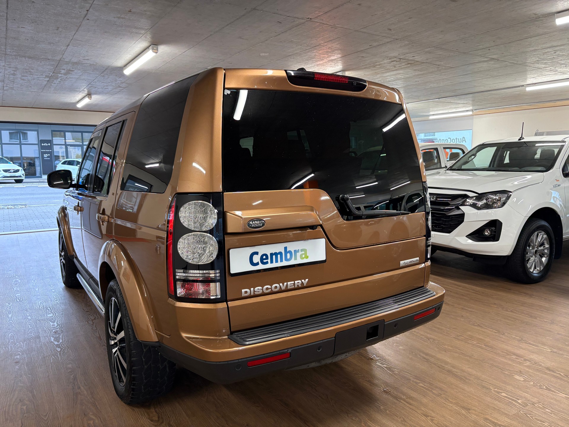 LAND ROVER Discovery 3.0 SDV6 Landmark Automatic-image-6