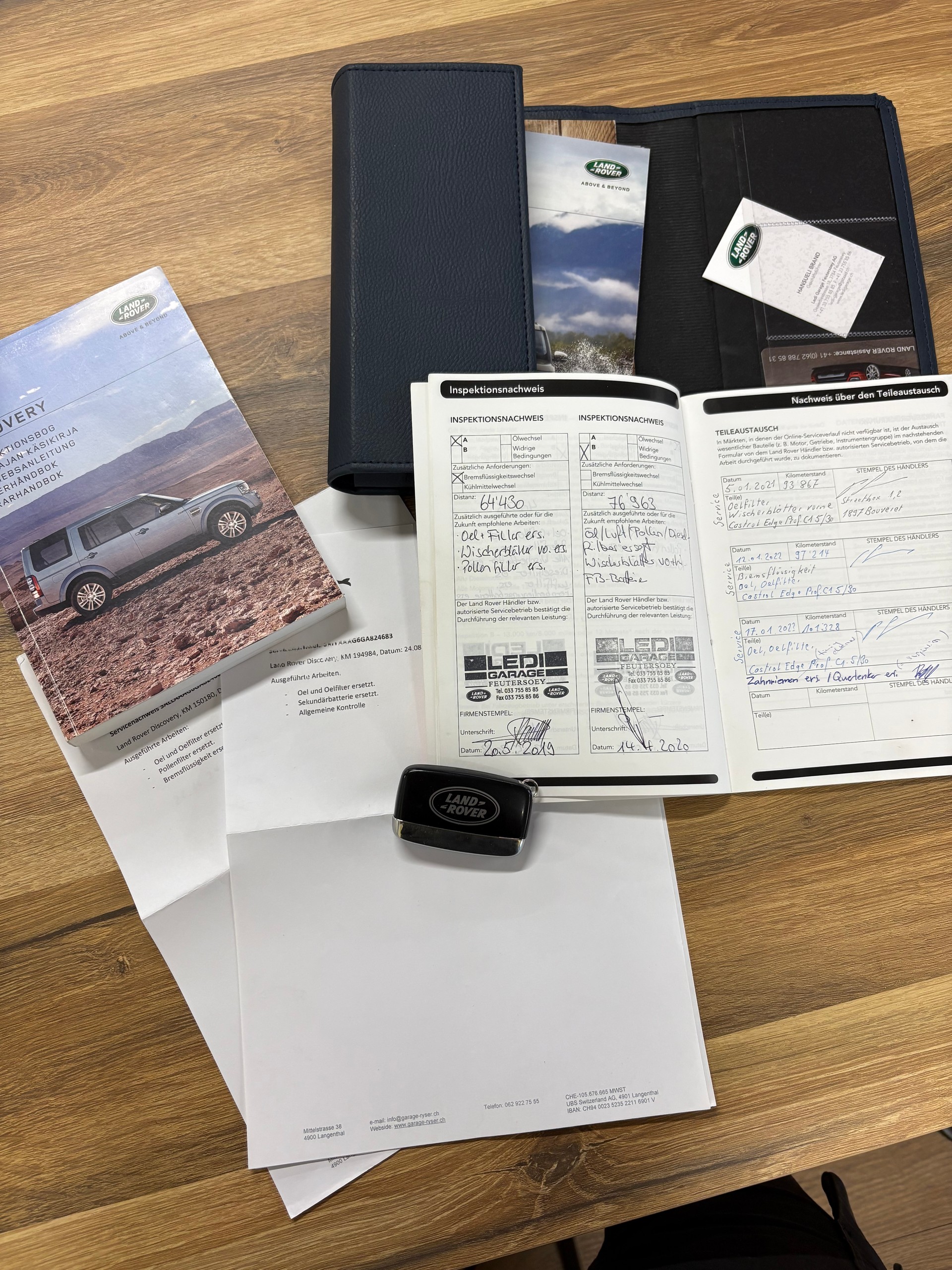 LAND ROVER Discovery 3.0 SDV6 Landmark Automatic-image-15