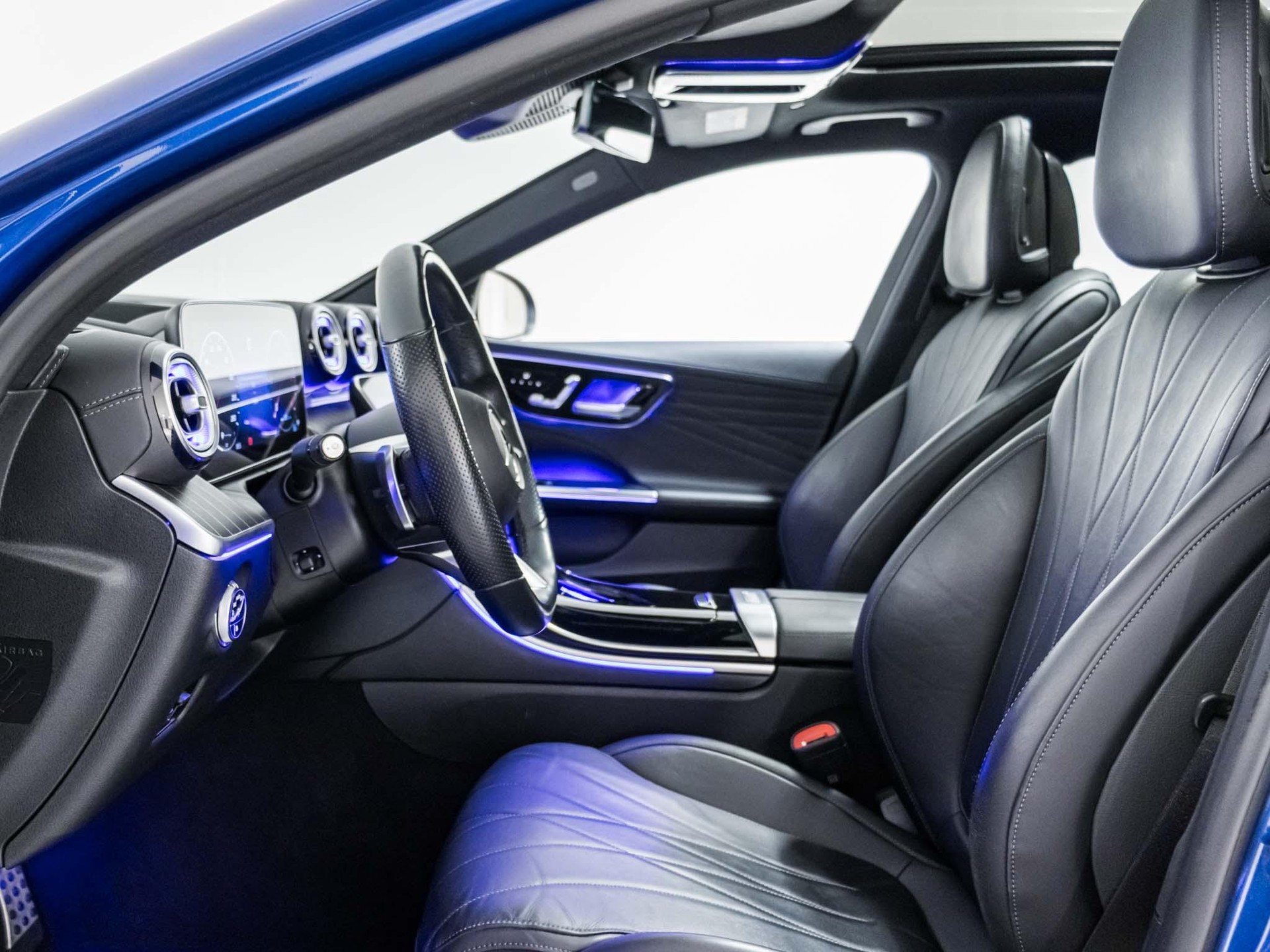 MERCEDES-BENZ C 220 d 4MATIC T-Modell-image-6