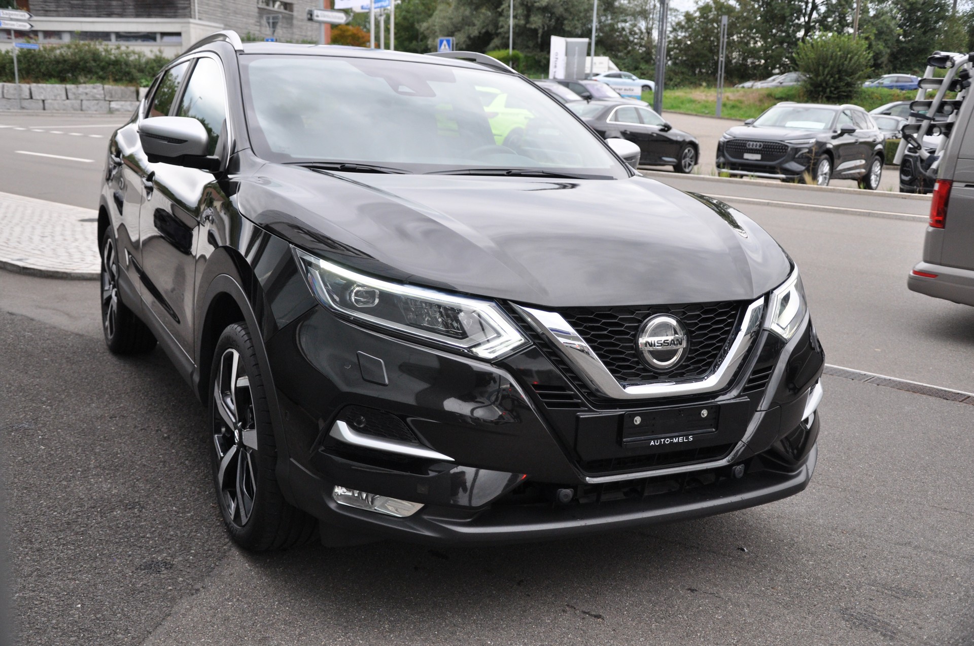 NISSAN Qashqai 1.3 DIG-T tekna+-image-9