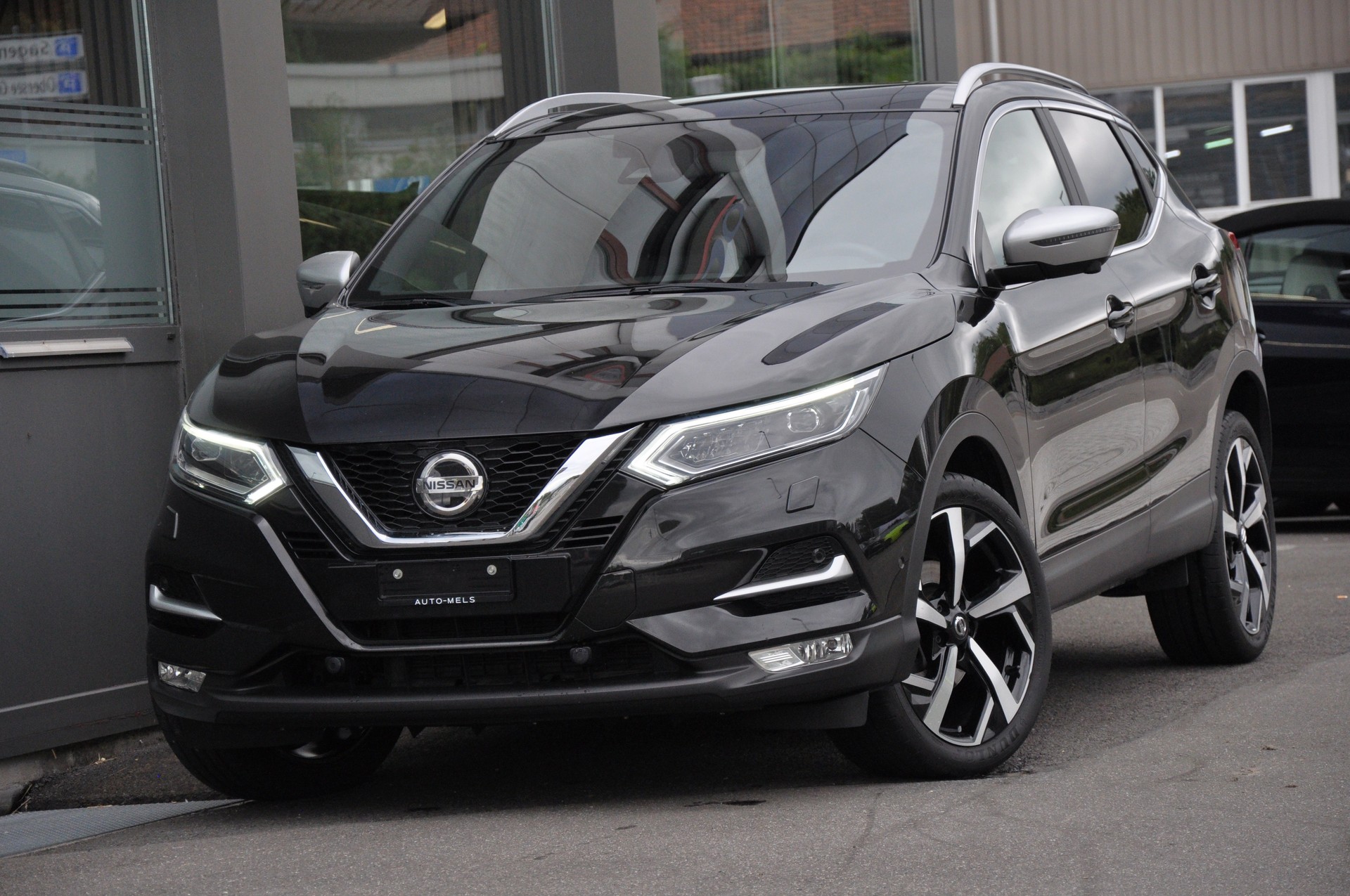 NISSAN Qashqai 1.3 DIG-T tekna+-image-2
