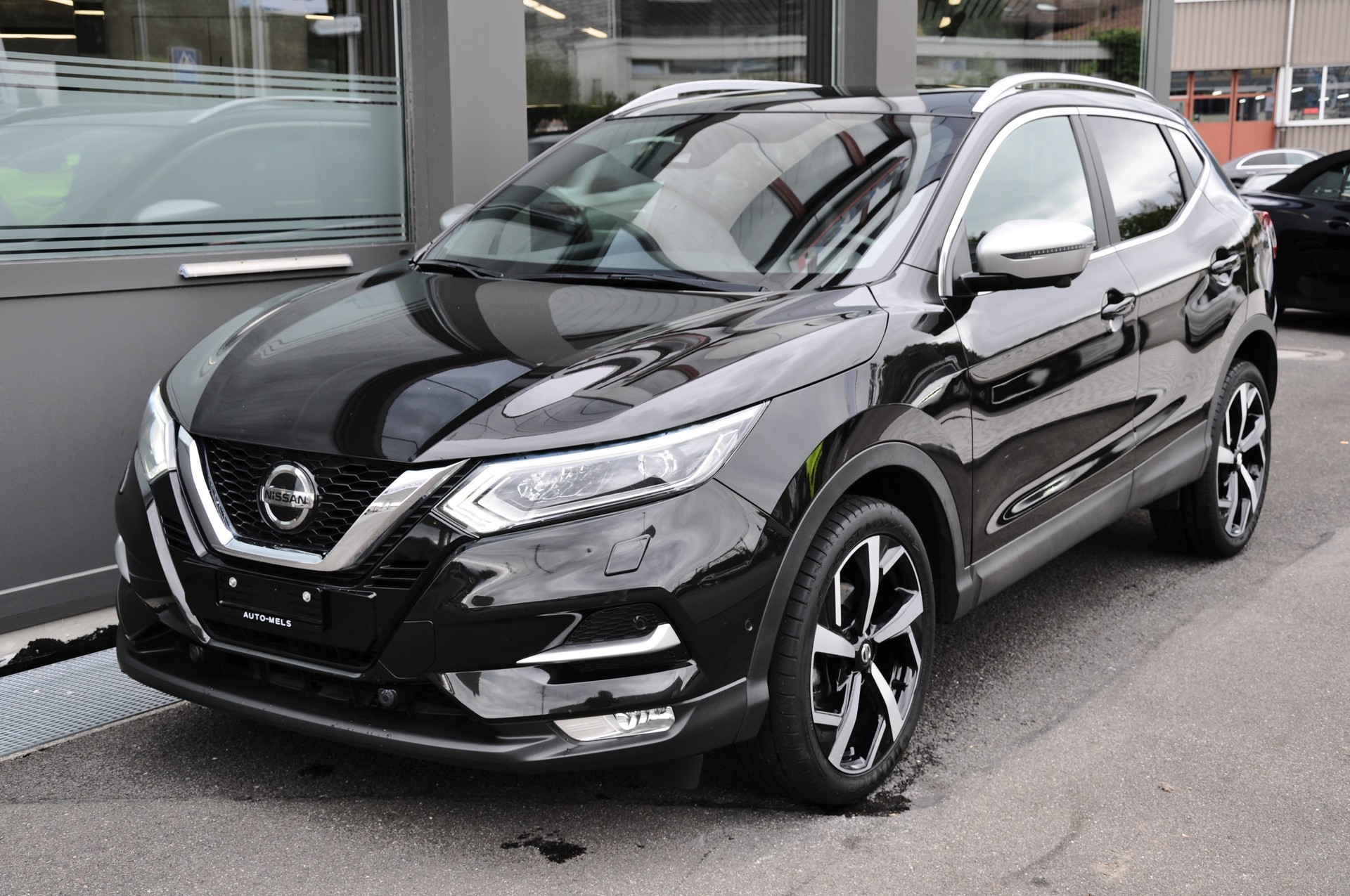 NISSAN Qashqai 1.3 DIG-T tekna+-image-1
