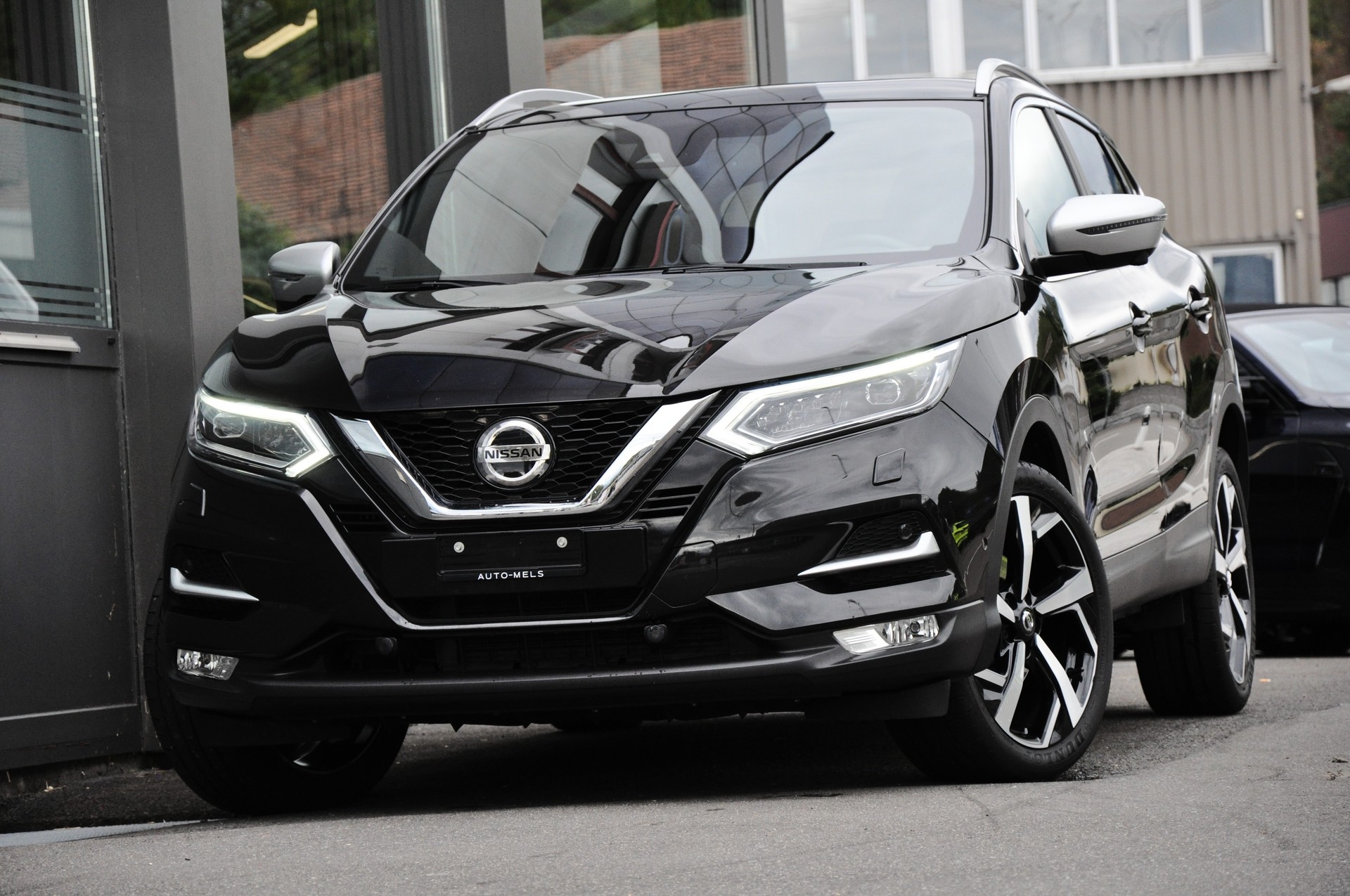 NISSAN Qashqai 1.3 DIG-T tekna+-image-0
