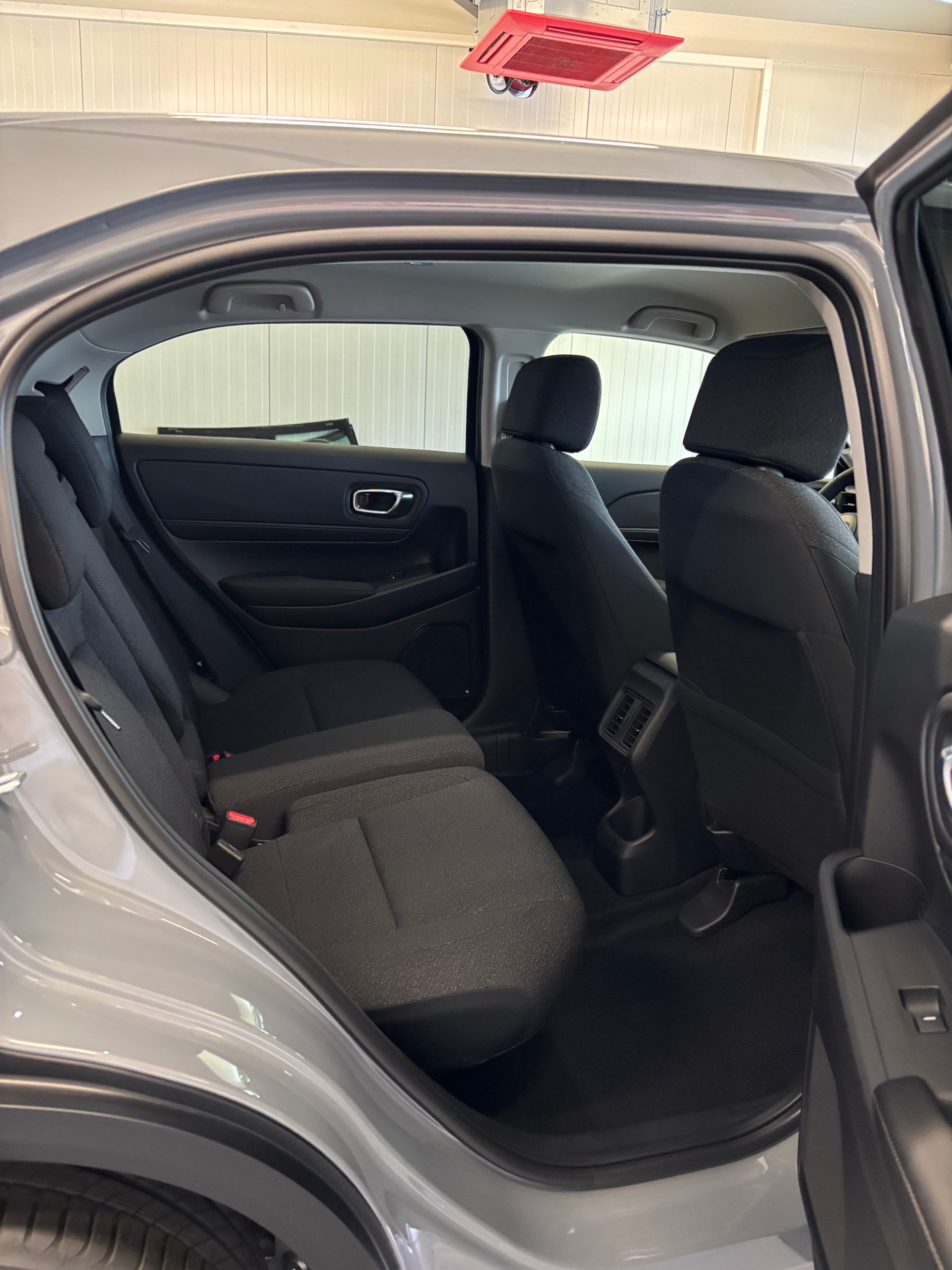HONDA HR-V 1.5i-MMD Elegance CVT-image-12