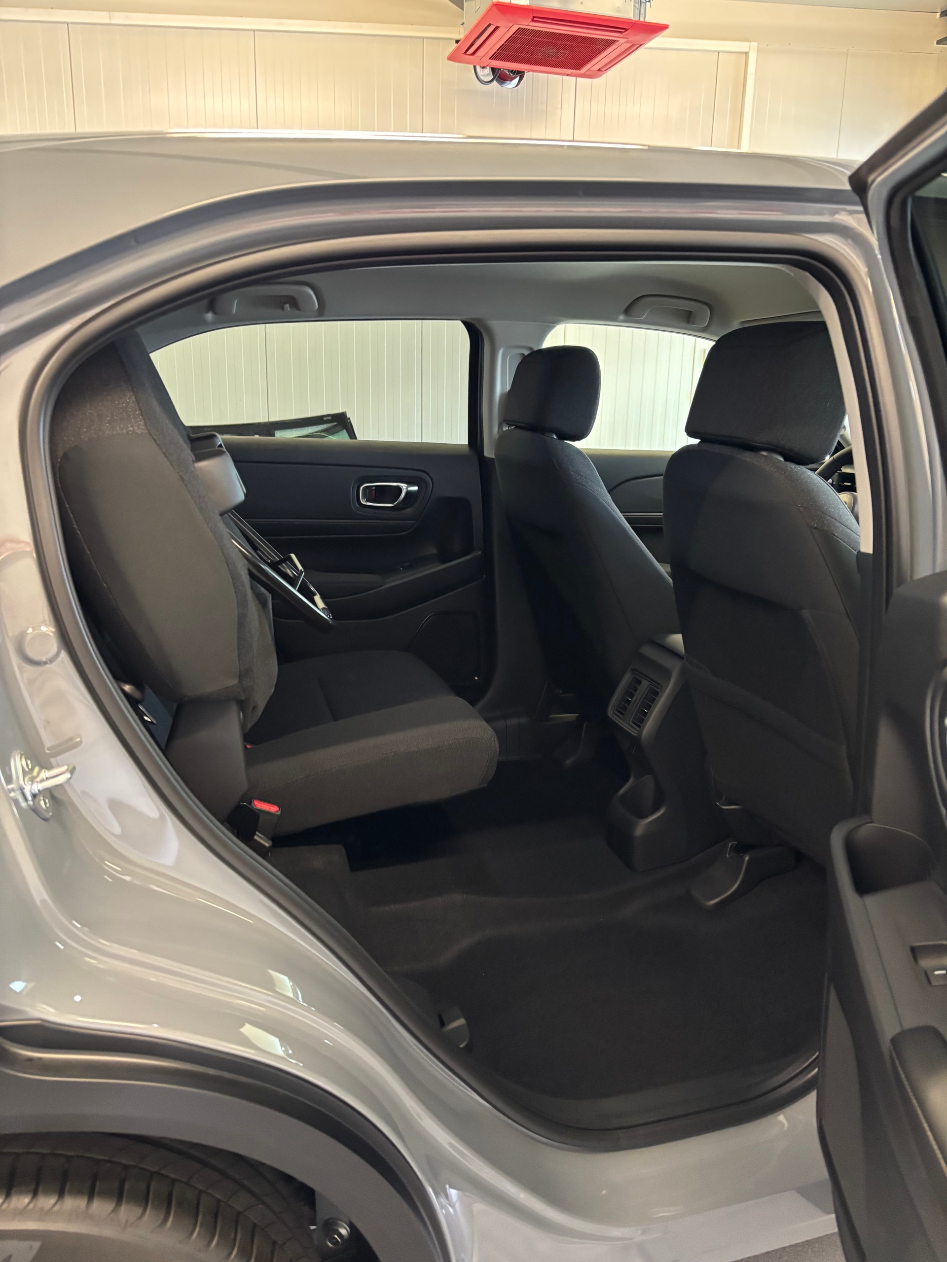 HONDA HR-V 1.5i-MMD Elegance CVT-image-13
