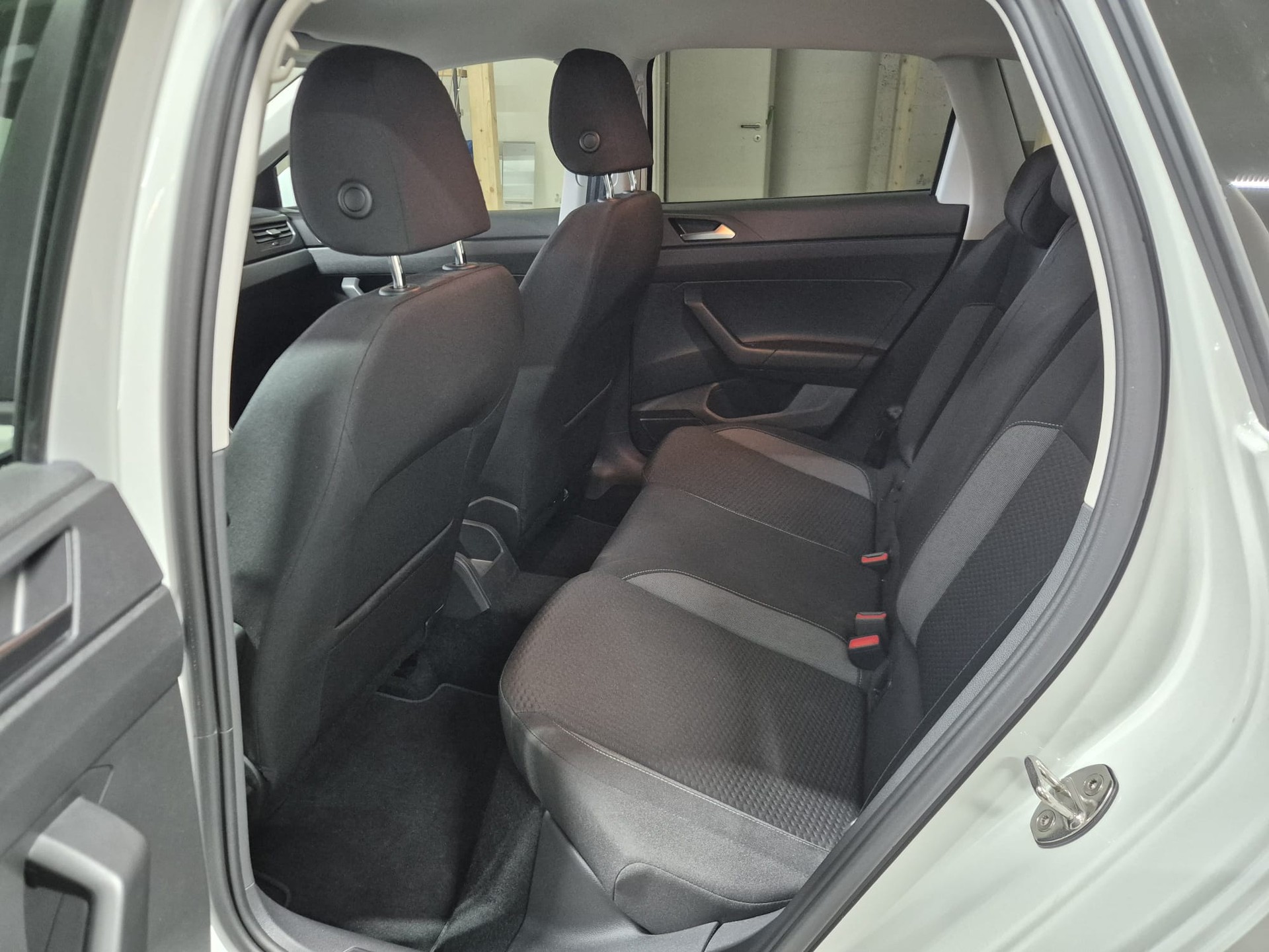 VW Polo 1.0 TSI Style-image-7
