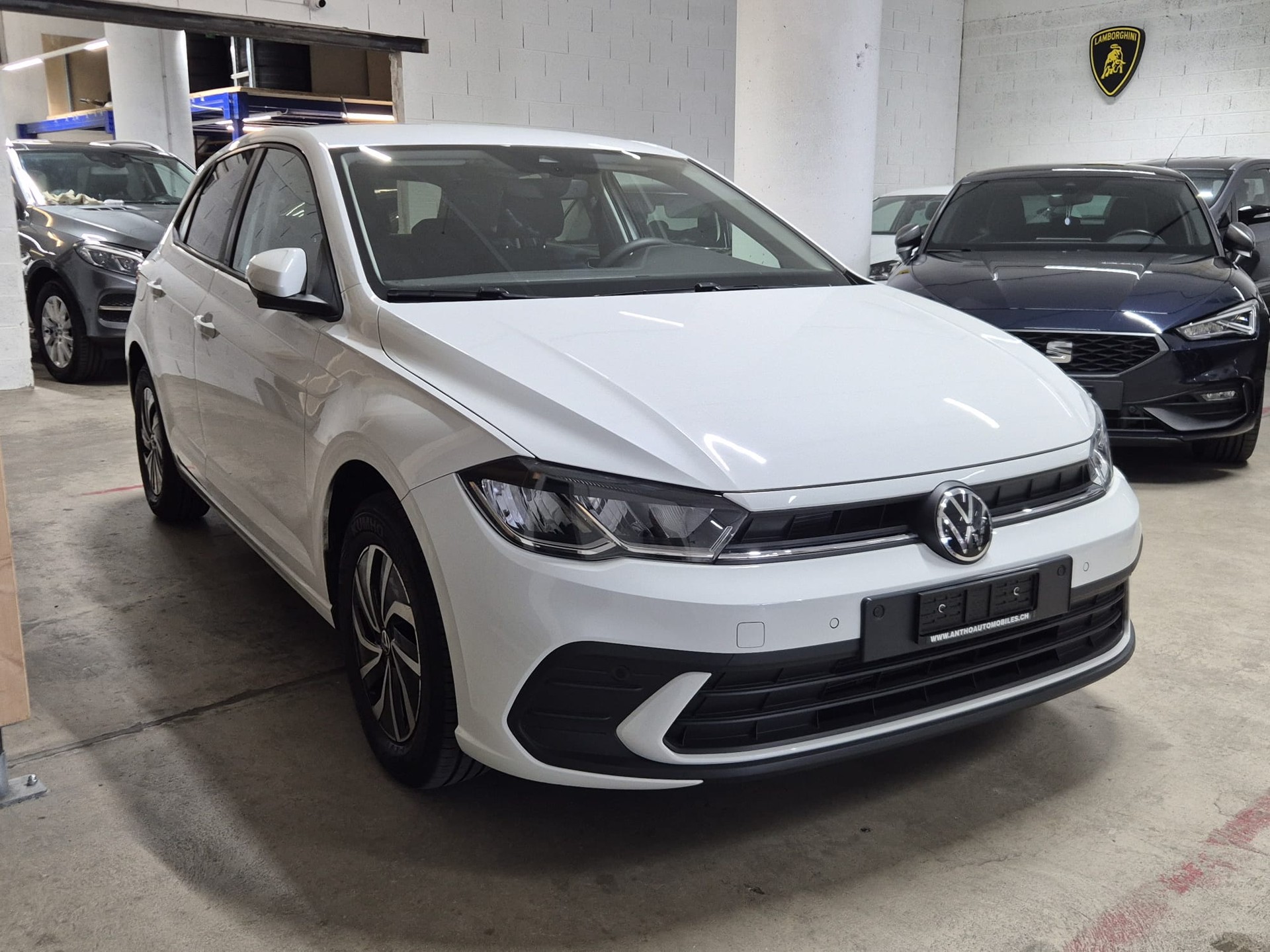 VW Polo 1.0 TSI Style-image-3