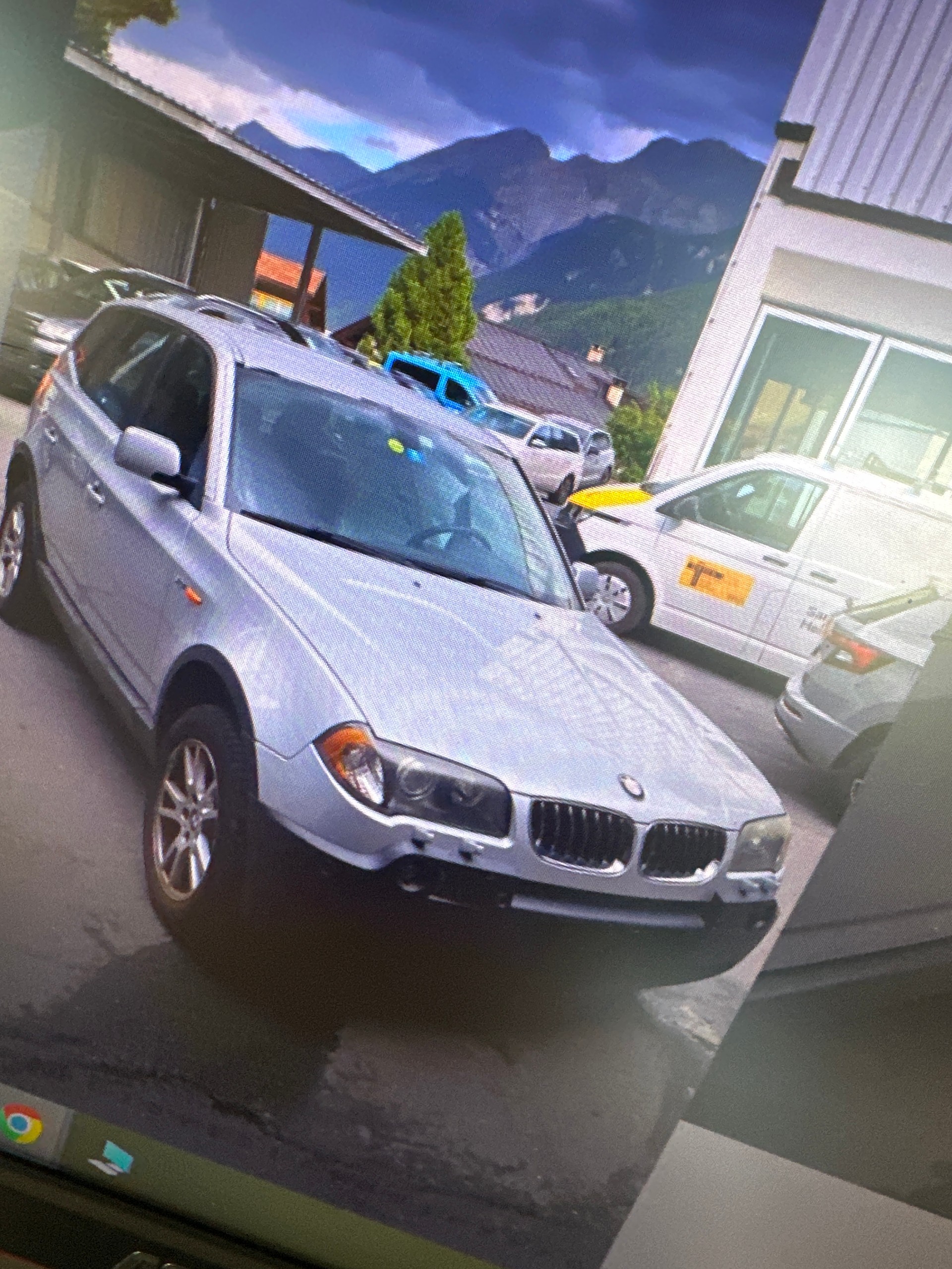 BMW X3 3.0i-image-1
