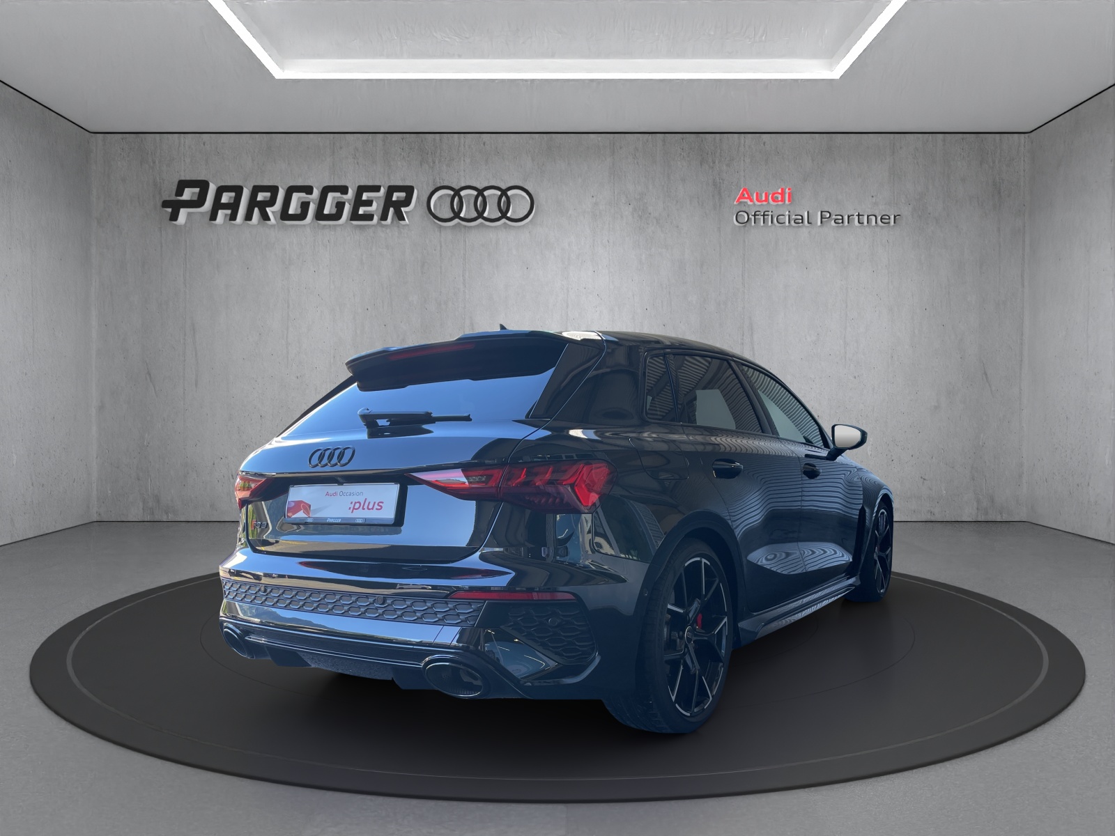AUDI RS3 Sportback 2.5 TSI quattro S-tronic-image-5