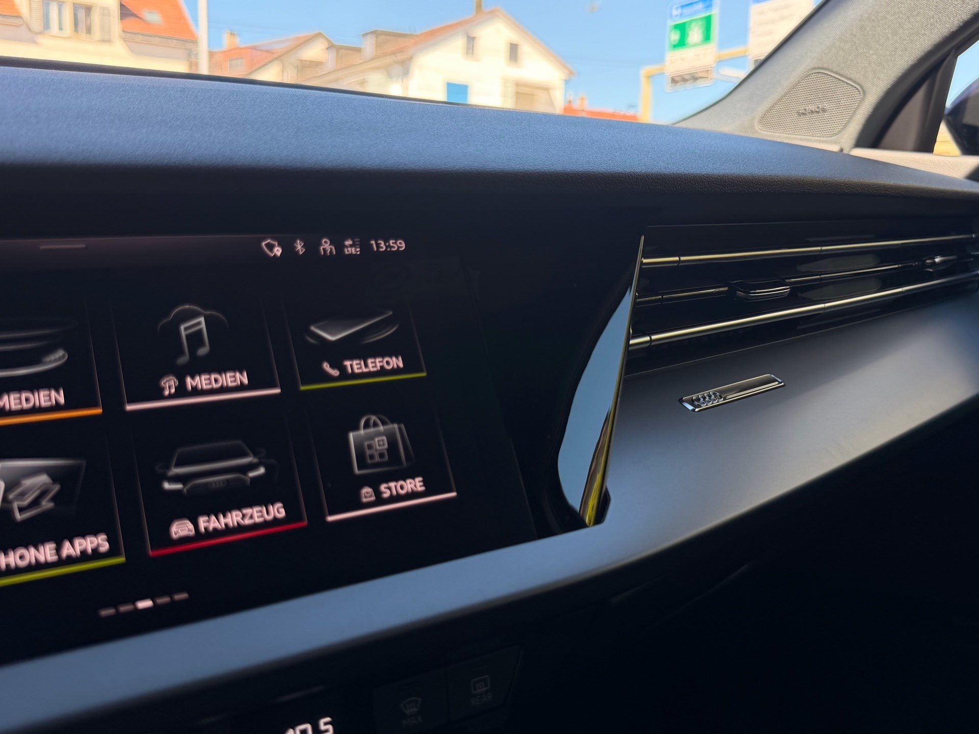 AUDI A3 Sportback 40 TFSI e advanced *** 120KM ELEKTRISCHE REICHWEITE & 5 JAHRE WERKSGARANTIE ***-image-24