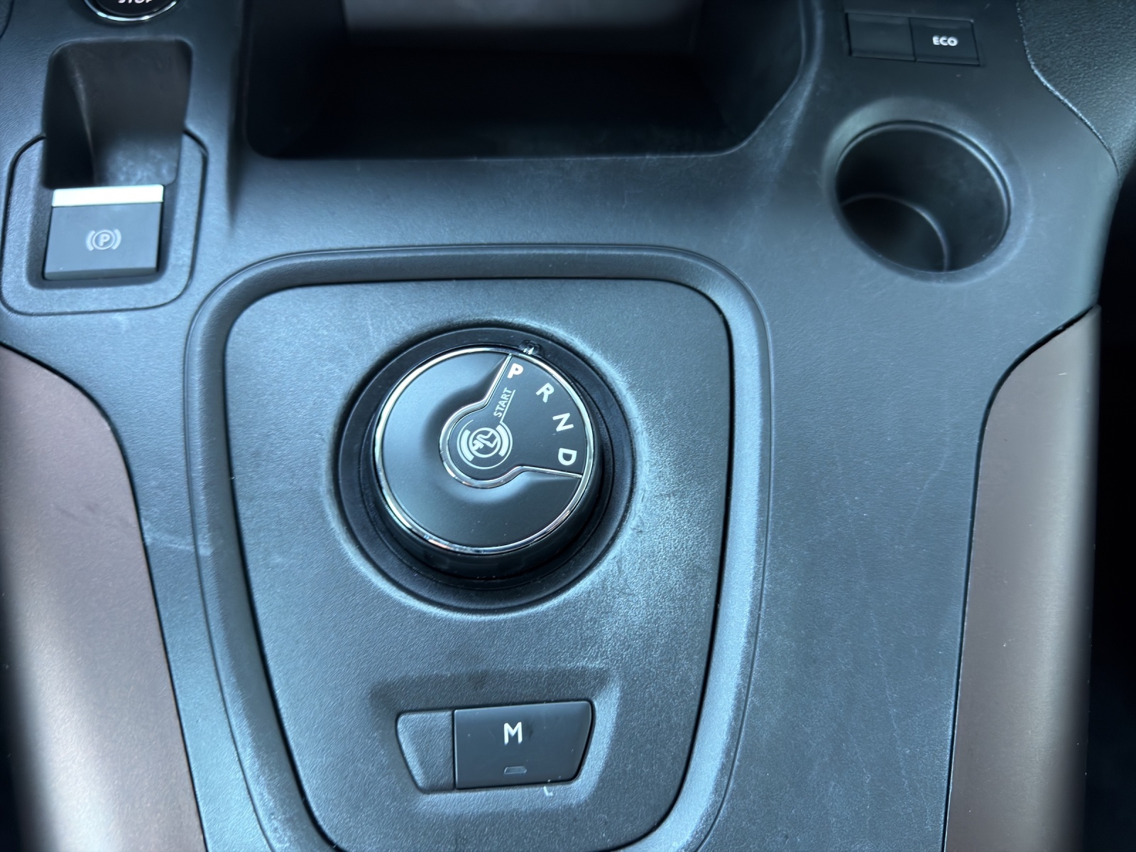 PEUGEOT Rifter 1.2 PureTech Allure EAT8-image-13