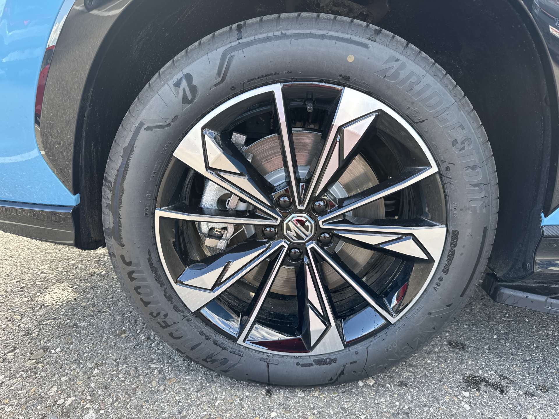 MG HS 1.5 T PHEV Comfort 272PS Automat-image-8