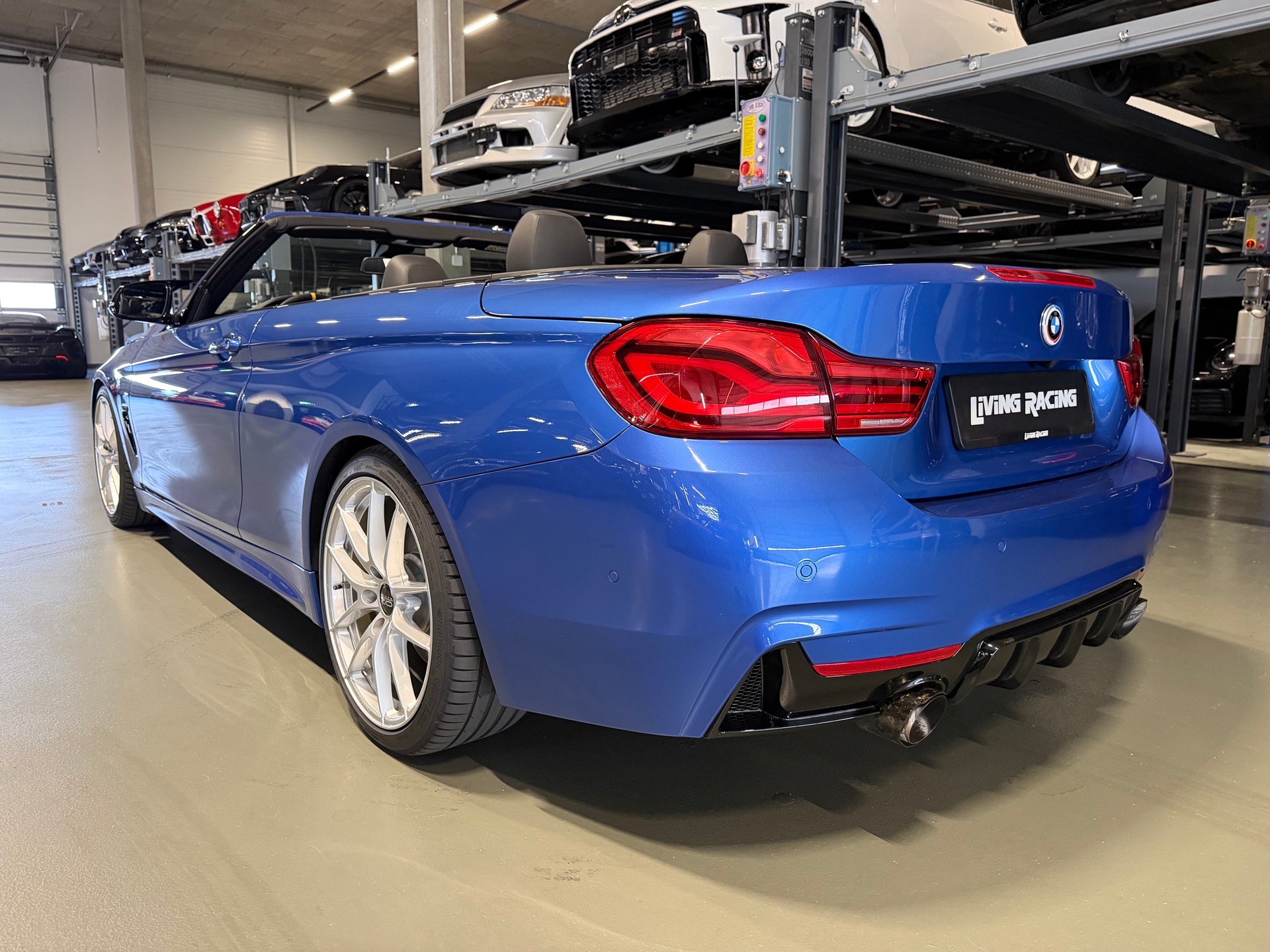 BMW 440i Cabriolet xDrive M Sport Steptronic-image-3