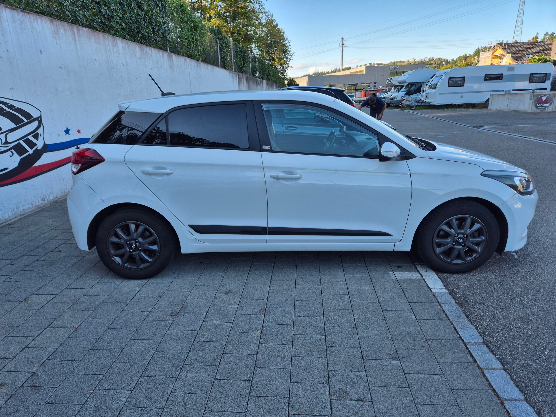 HYUNDAI 1.0 T-GDi Amplia-image-1