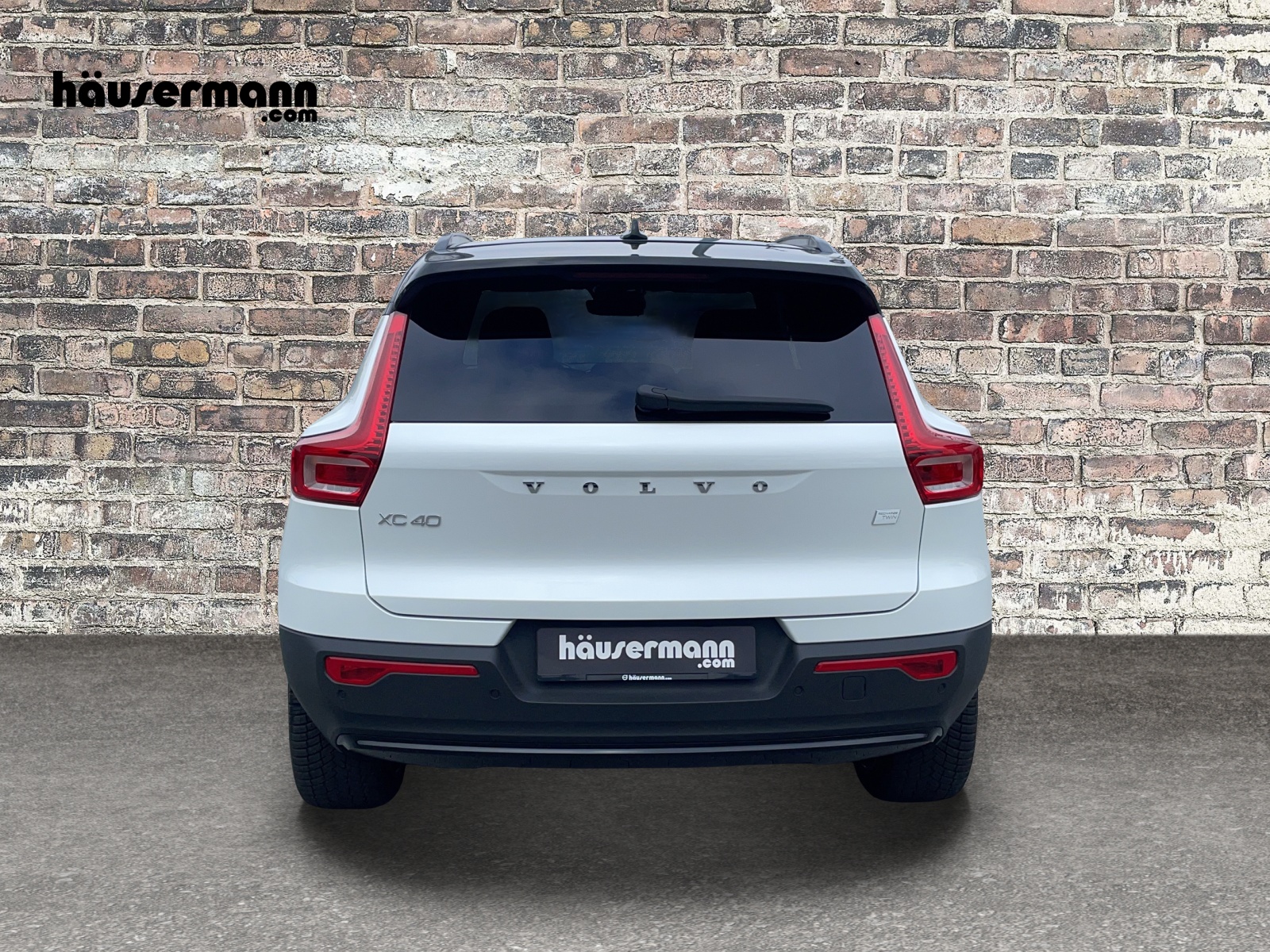 VOLVO XC40 E80 Twin Ultimate AWD-image-4