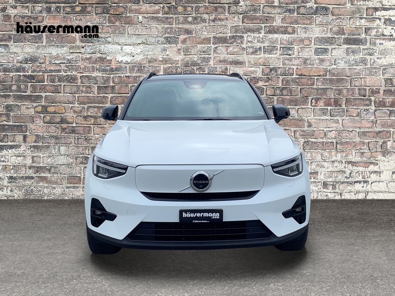 VOLVO XC40 E80 Twin Ultimate AWD-image-1